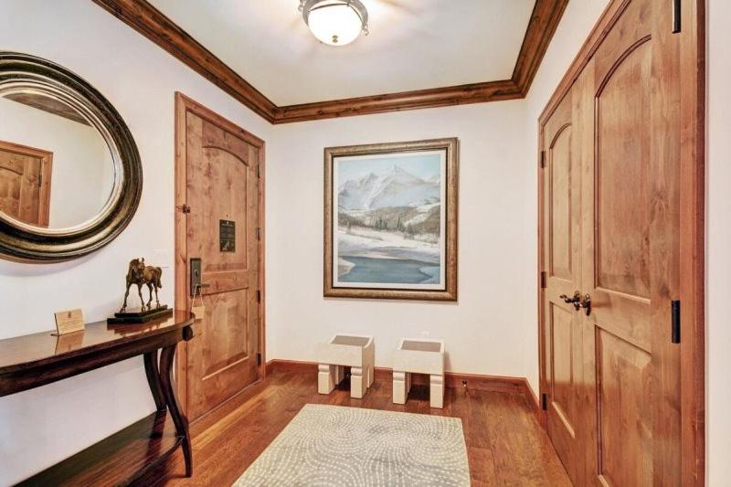 Vail Ritz Carlton 3 Bedroom Residence