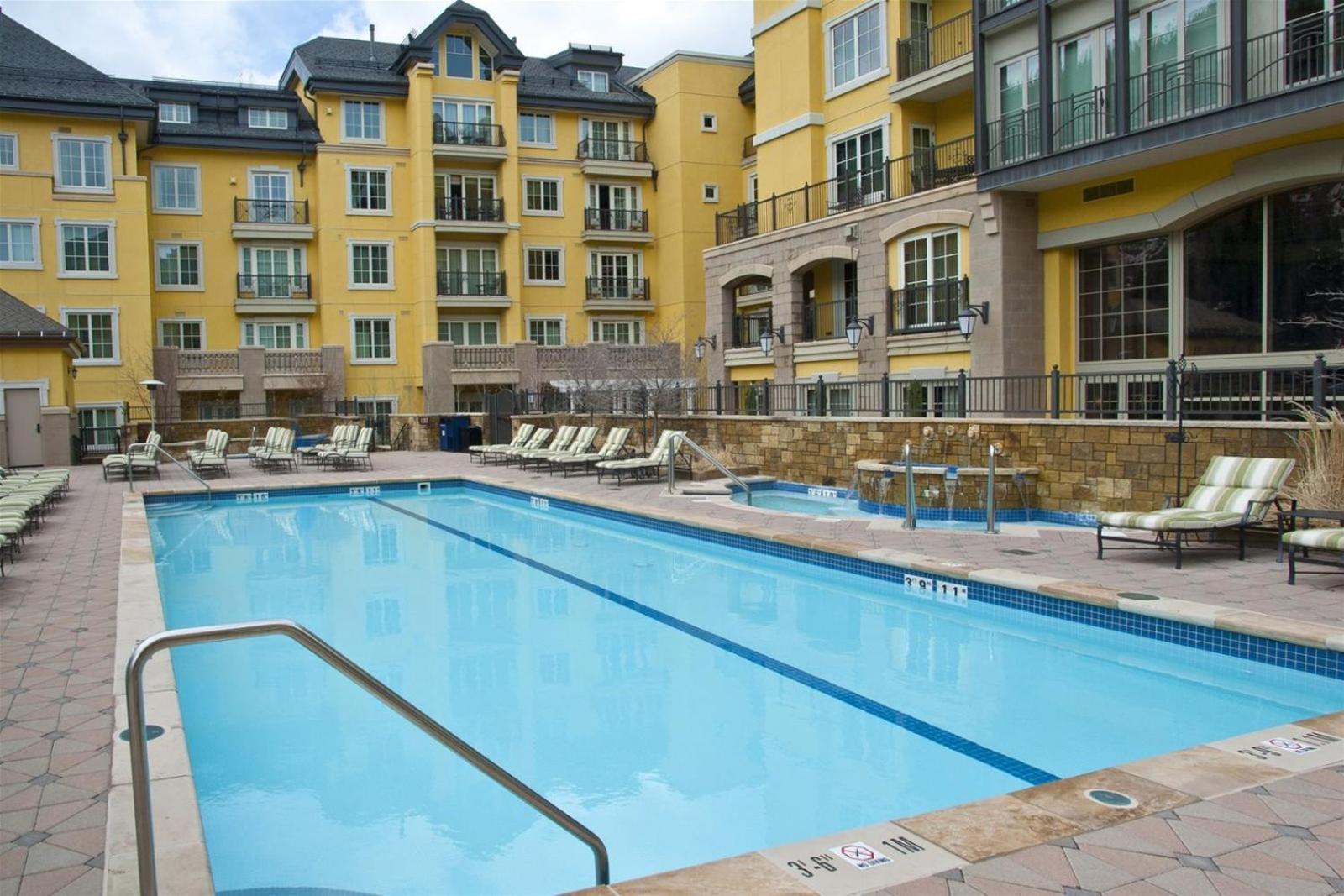 Vail Ritz Carlton 3 Bedroom Residence