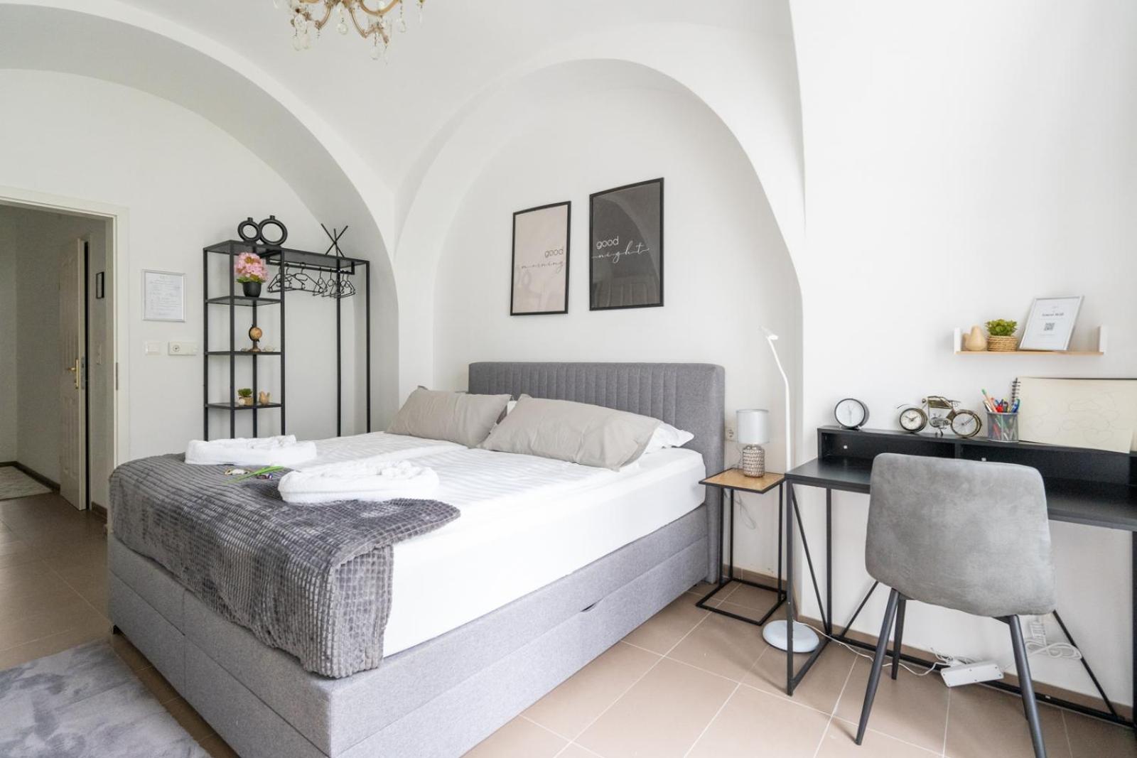 Tranquil Wachau Escape - 45m2 with Outdoor Terrace