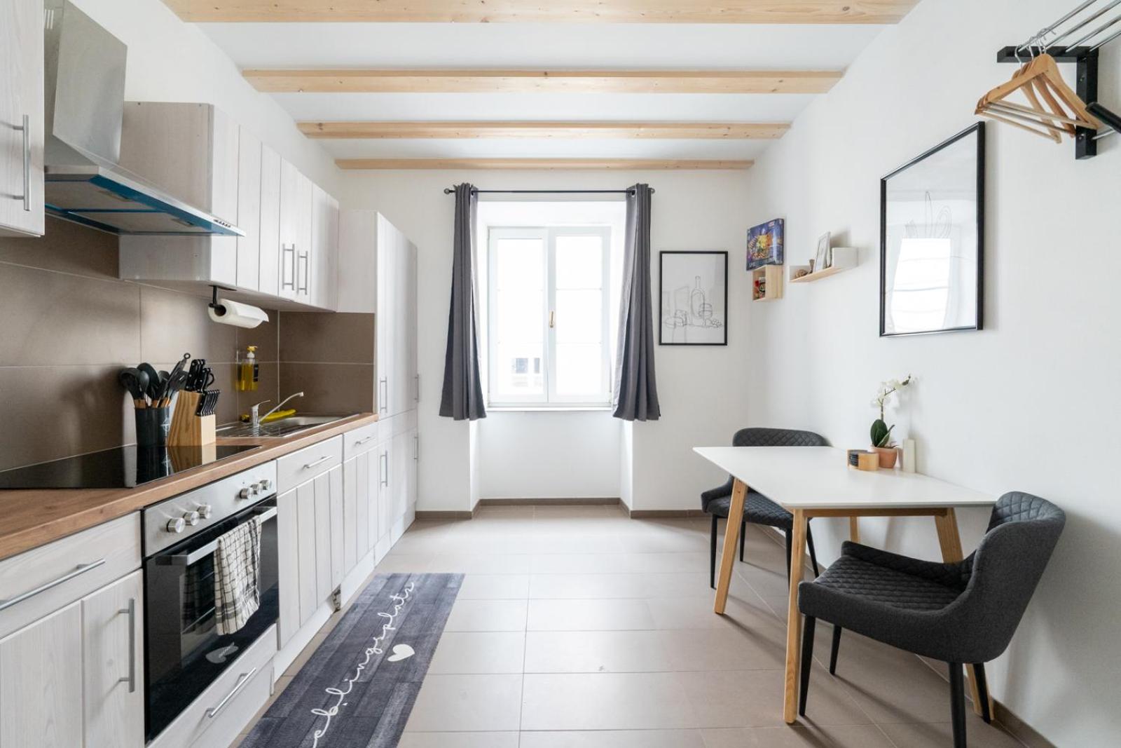 Tranquil Wachau Escape - 45m2 with Outdoor Terrace