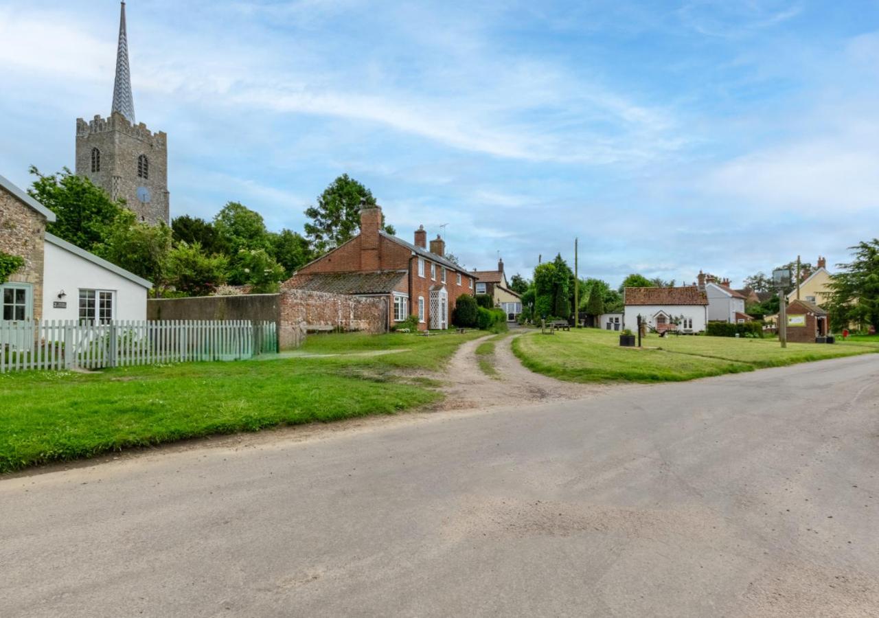 3 Bed in Middleton oc-htv