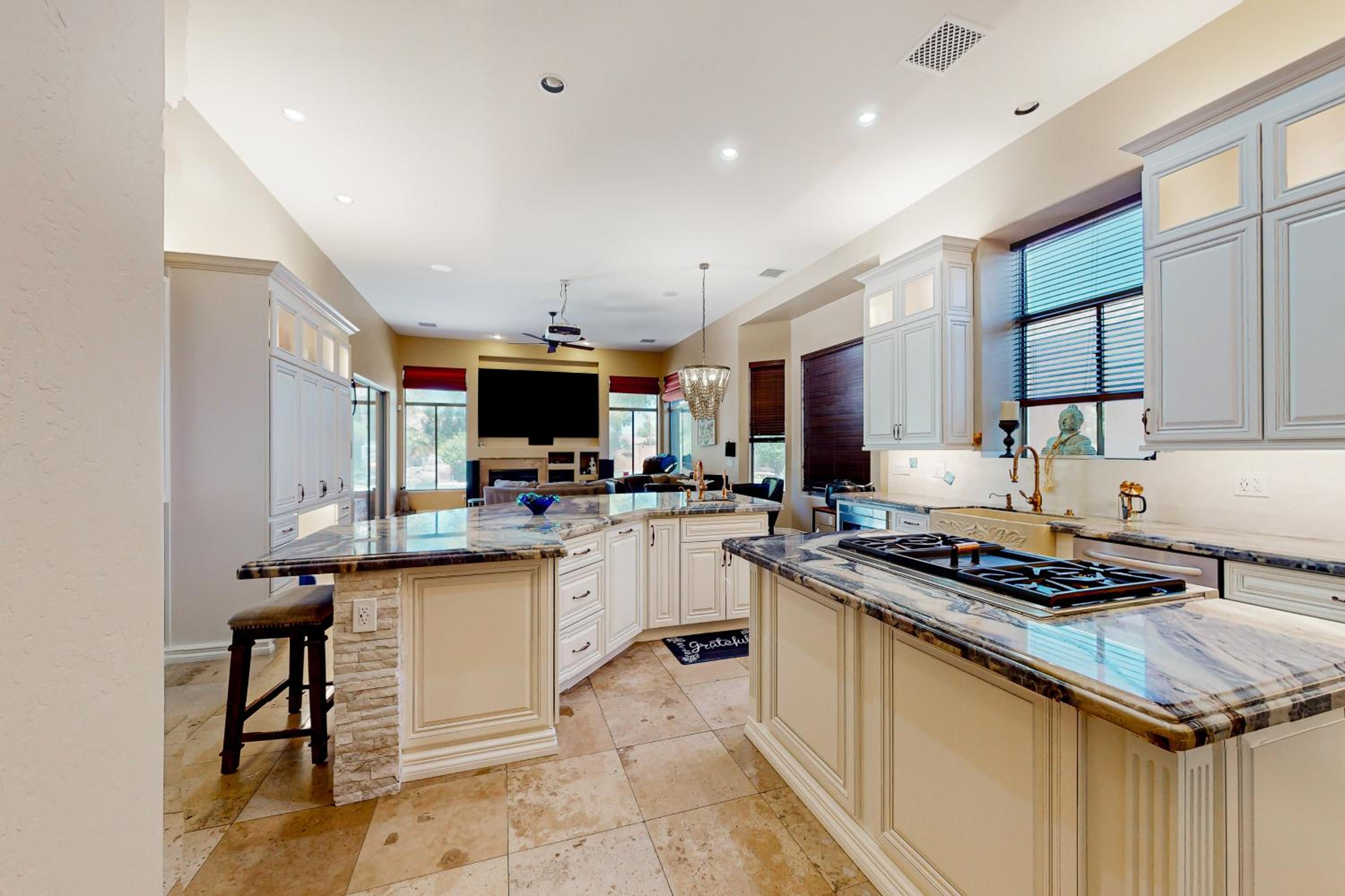 Saltwater Pool and Fire Pit Luxe Queen Creek Oasis!