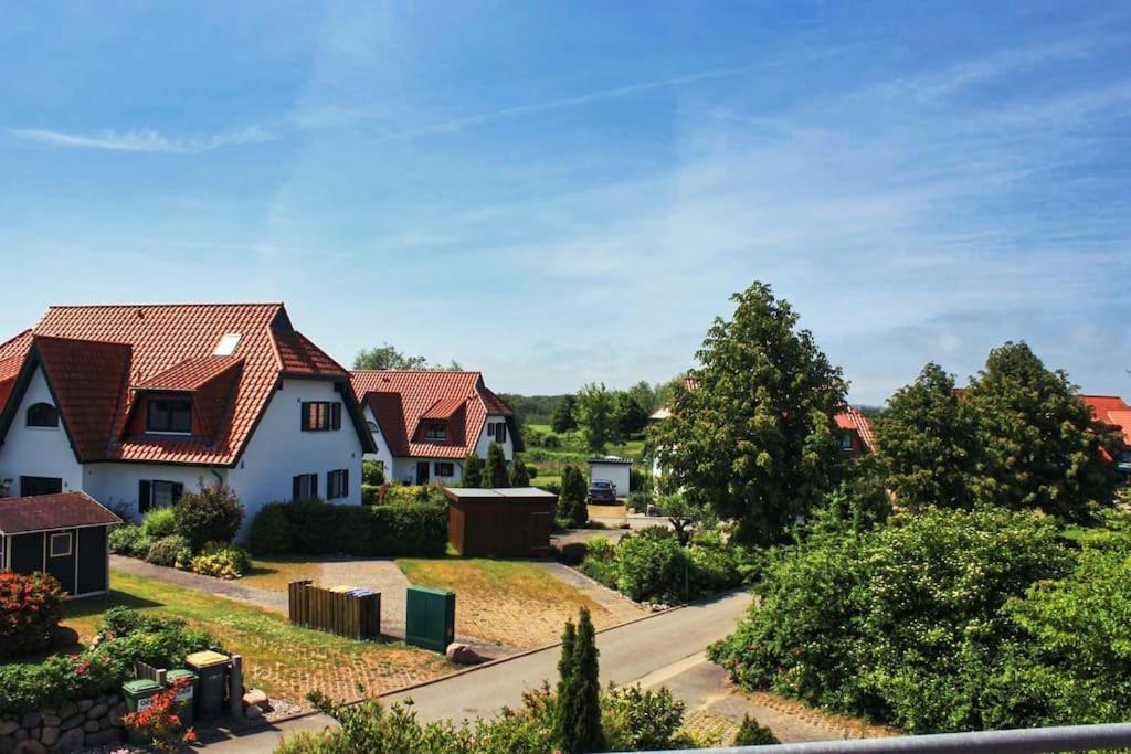 Ferienhaus Sandregenpfeifer mit Kamin, großem Garten & nahe Ostsee