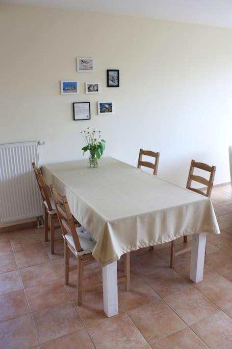Ferienhaus Sandregenpfeifer mit Kamin, großem Garten & nahe Ostsee