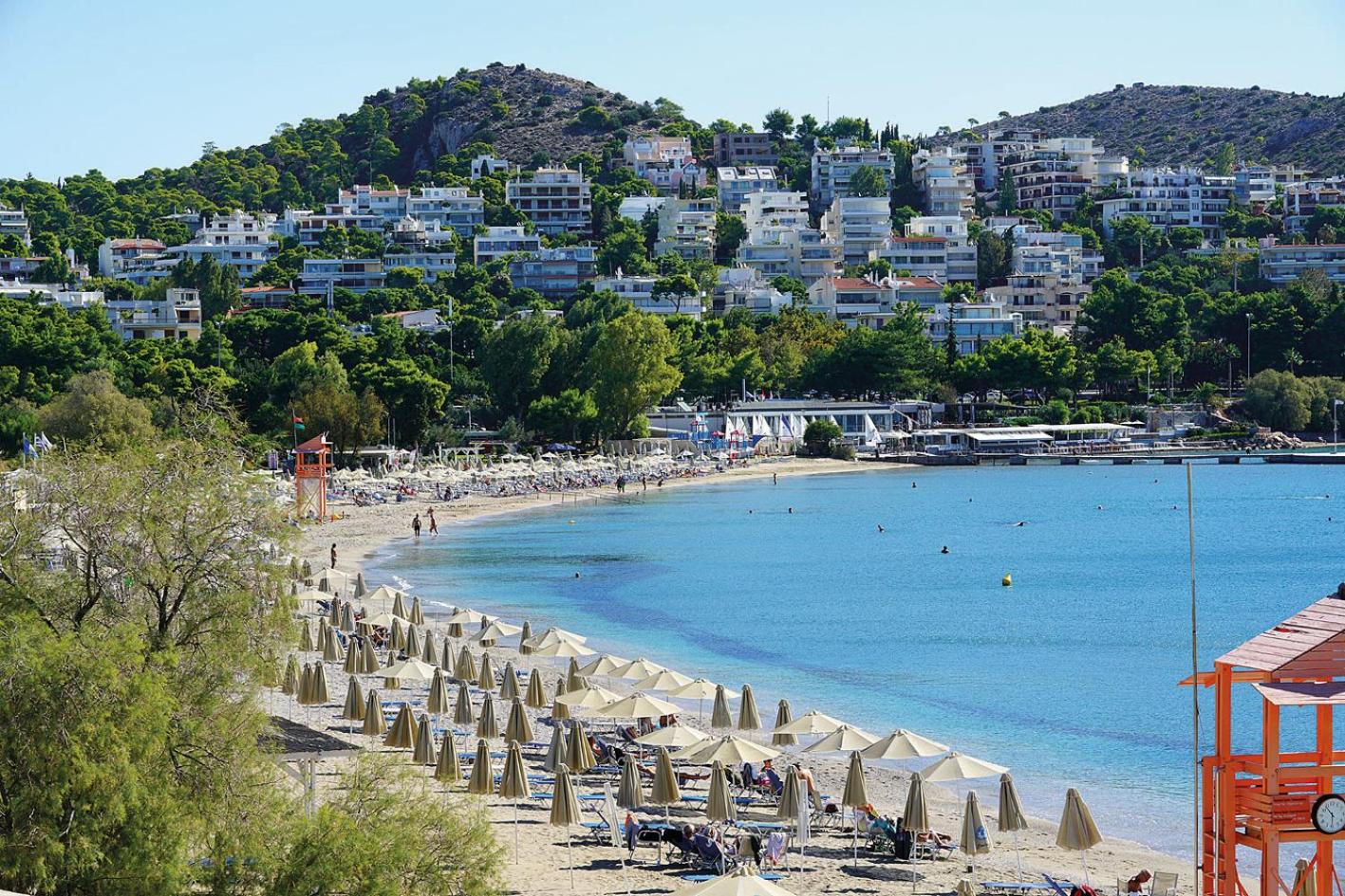 Garden Apartment with BBQ in the Athenian Riviera