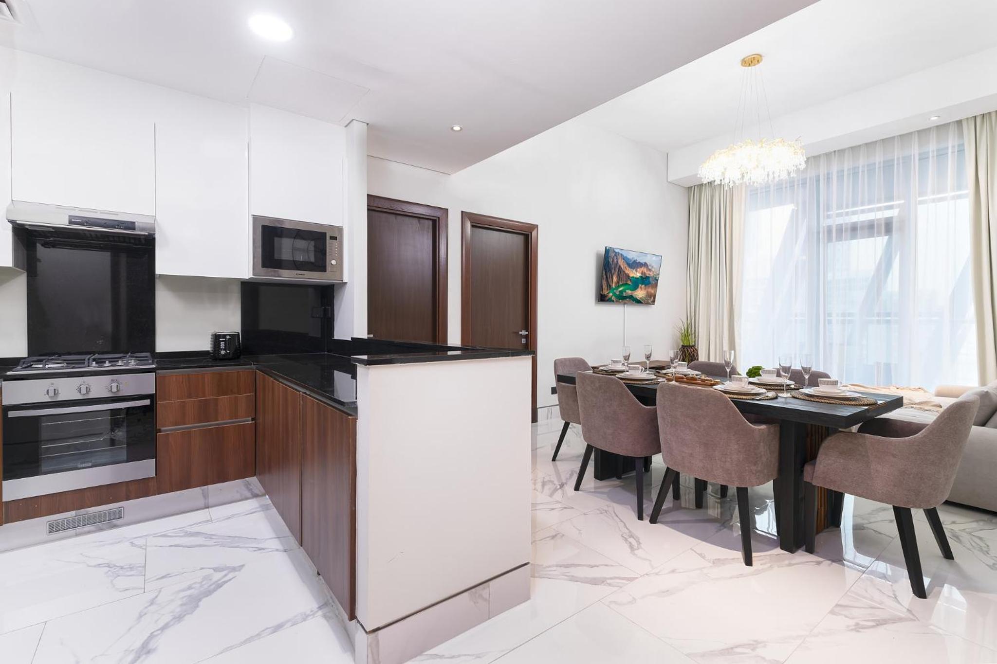 GLOBALSTAY J One Tower Apartments at Pearl of UAE