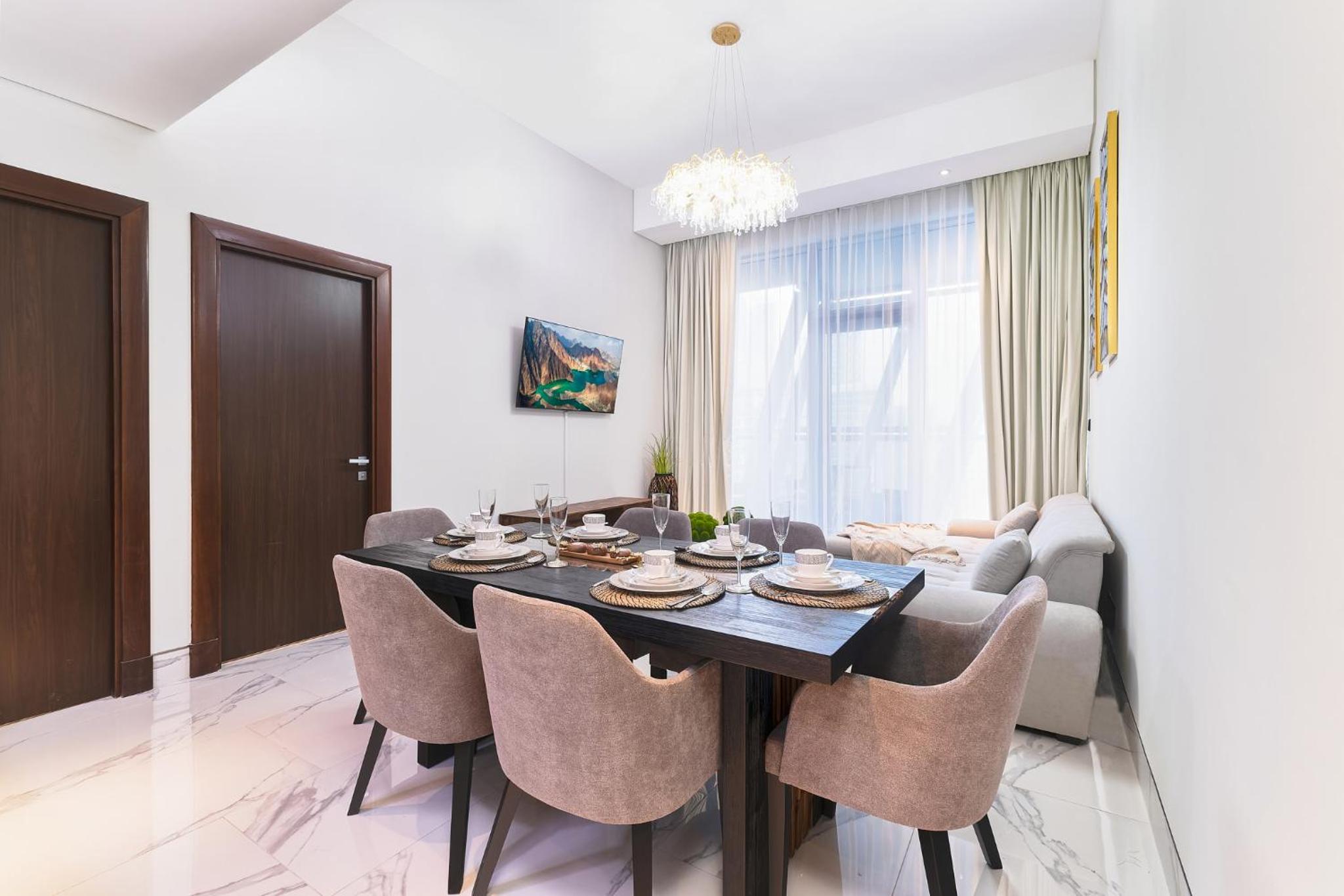 GLOBALSTAY J One Tower Apartments at Pearl of UAE