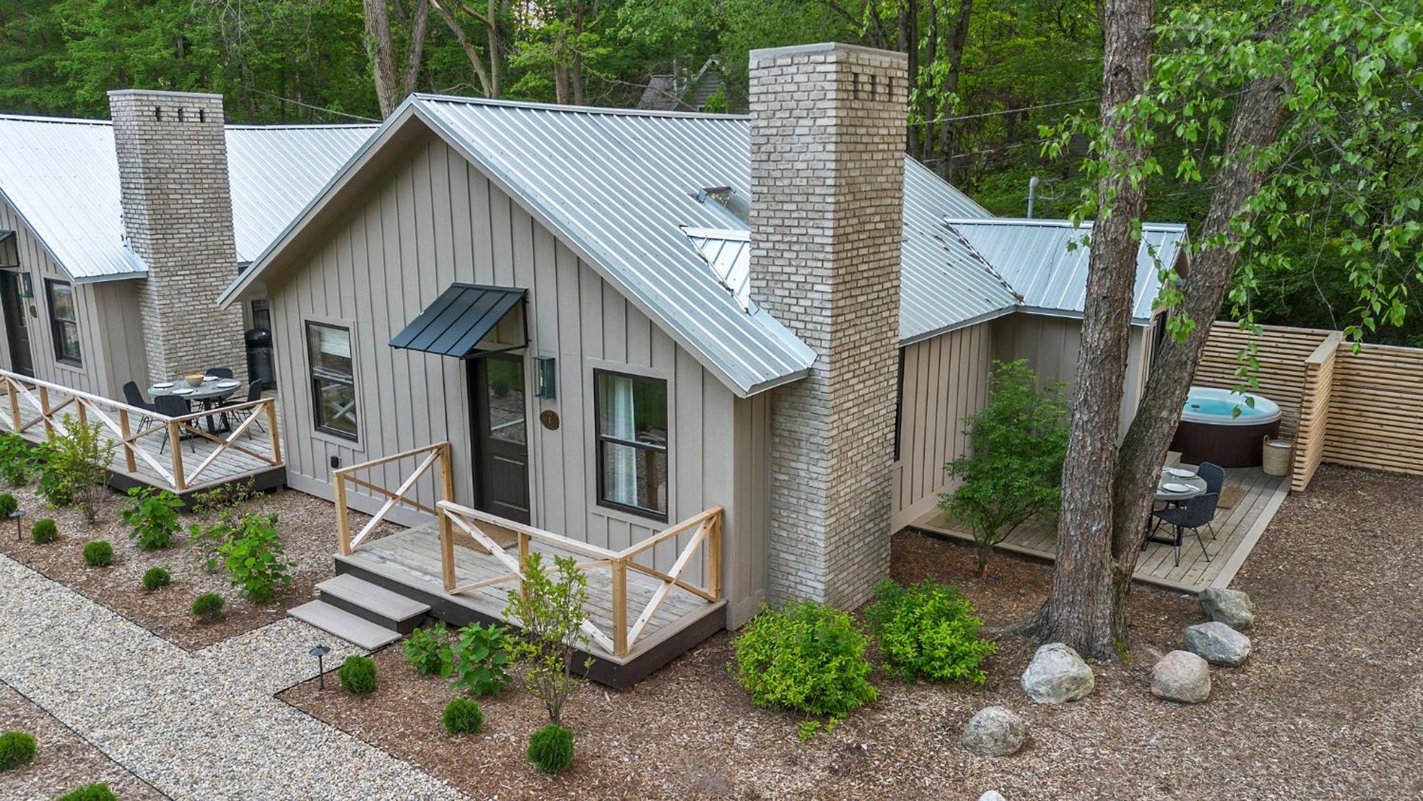 The Townie Cottages by Juniper Holiday + Home view 5