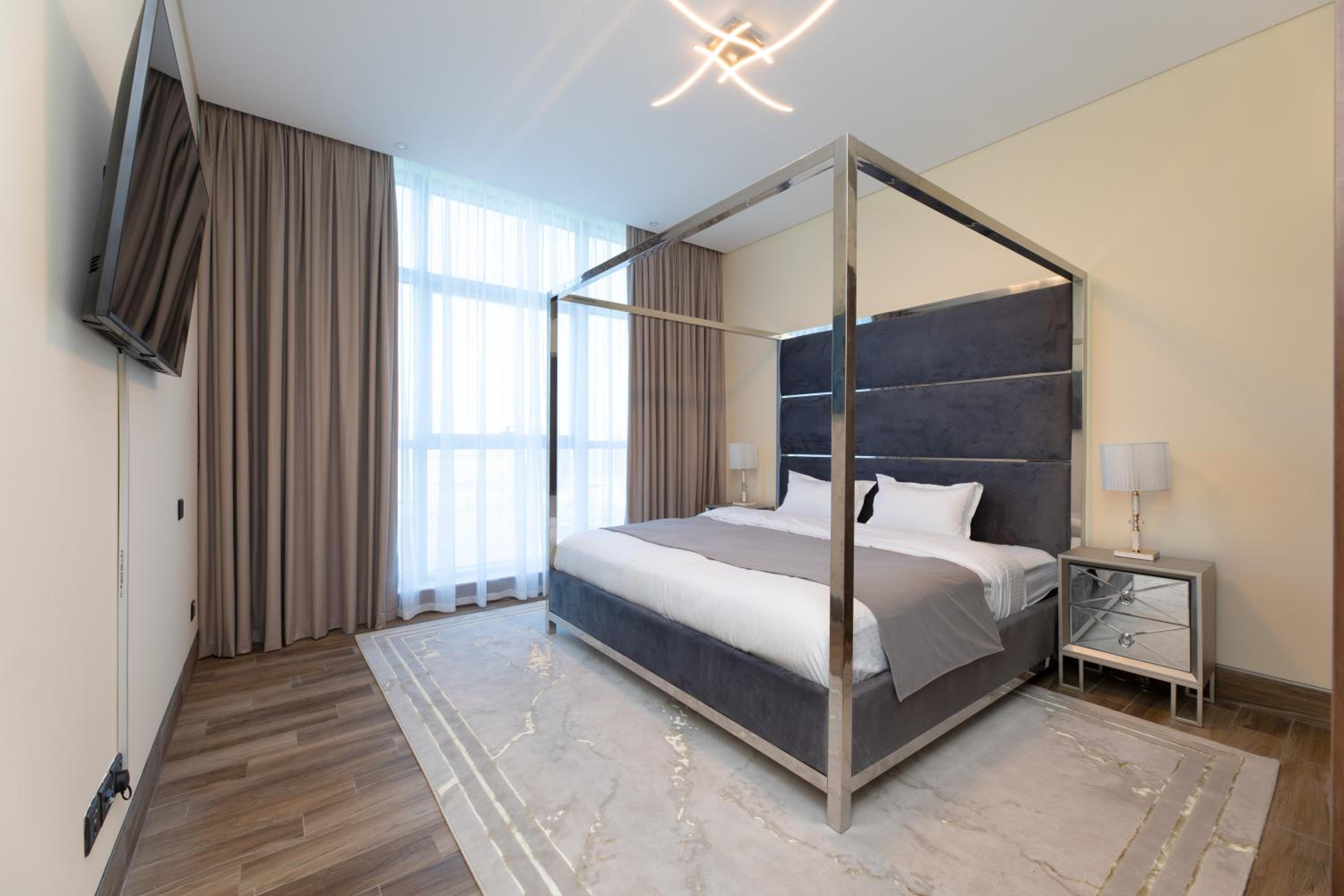 GLOBALSTAY J One Tower Apartments at Pearl of UAE