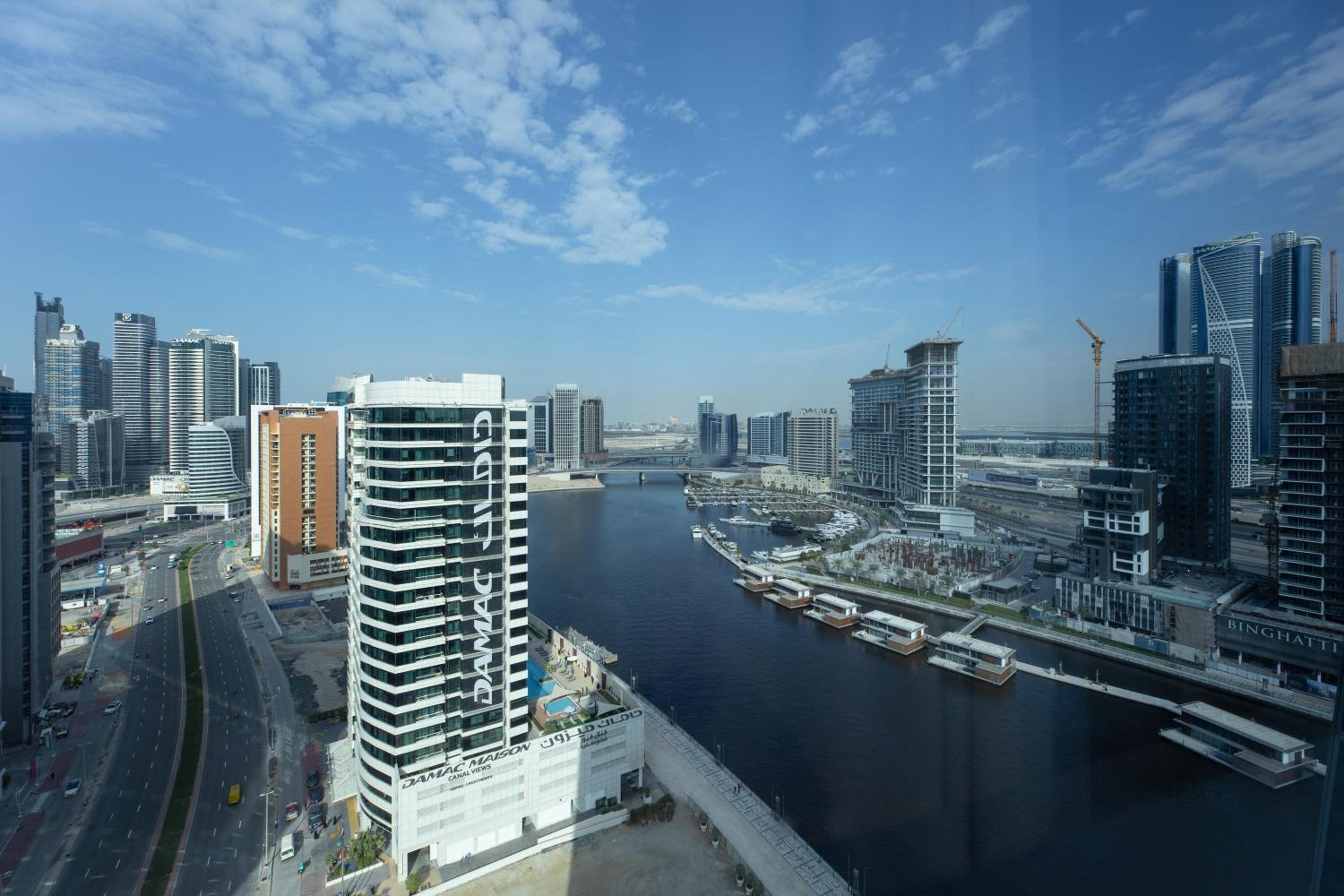 GLOBALSTAY J One Tower Apartments at Pearl of UAE