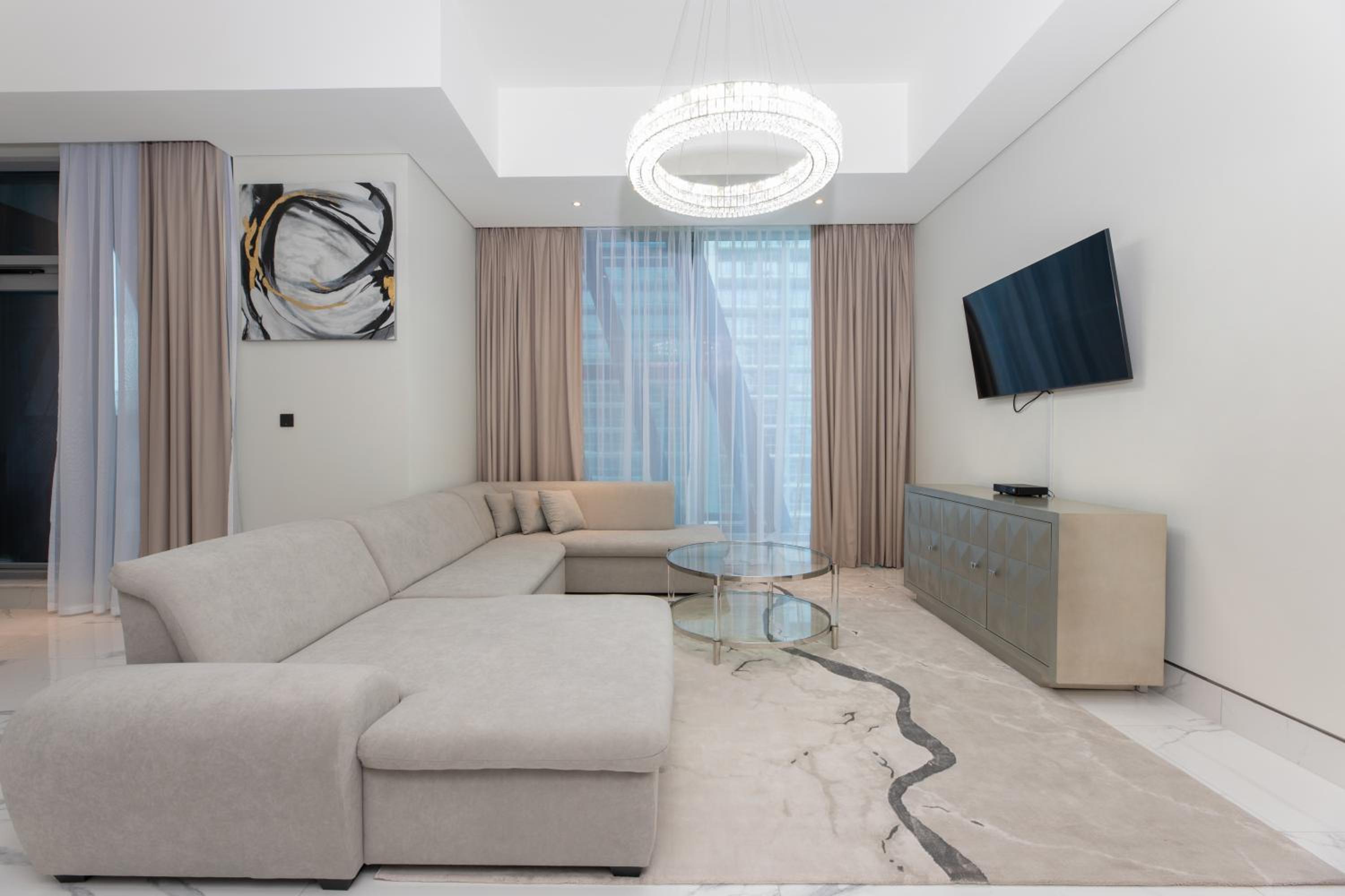 GLOBALSTAY J One Tower Apartments at Pearl of UAE