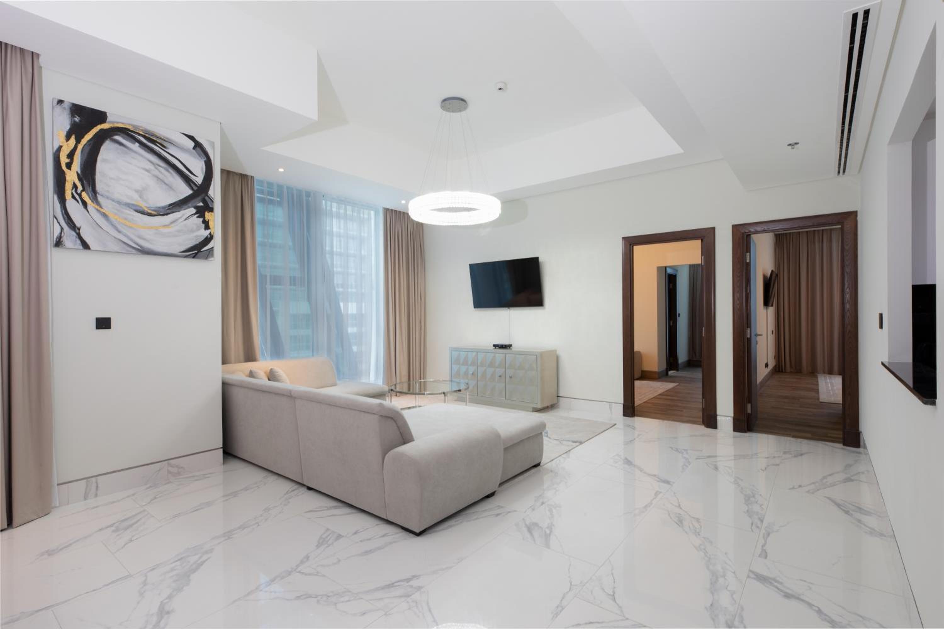 GLOBALSTAY J One Tower Apartments at Pearl of UAE