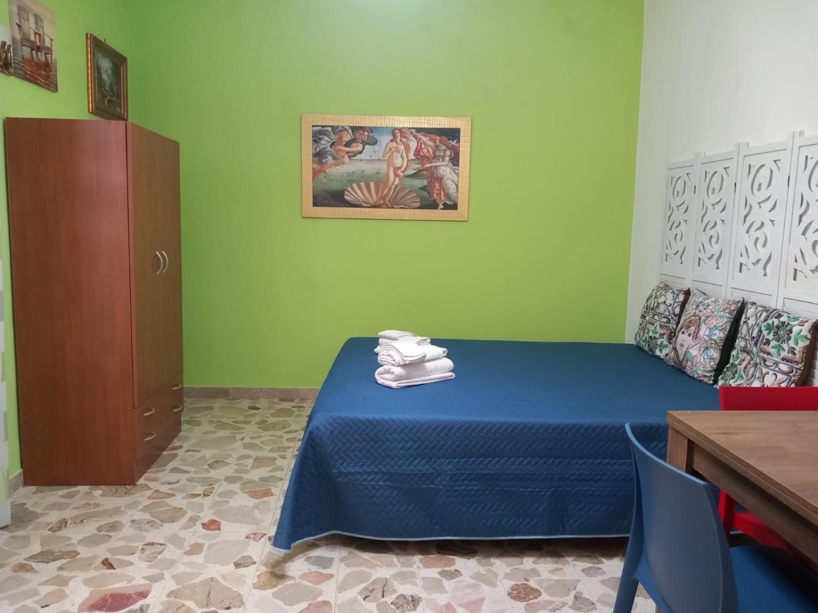 Caterina's room view 3