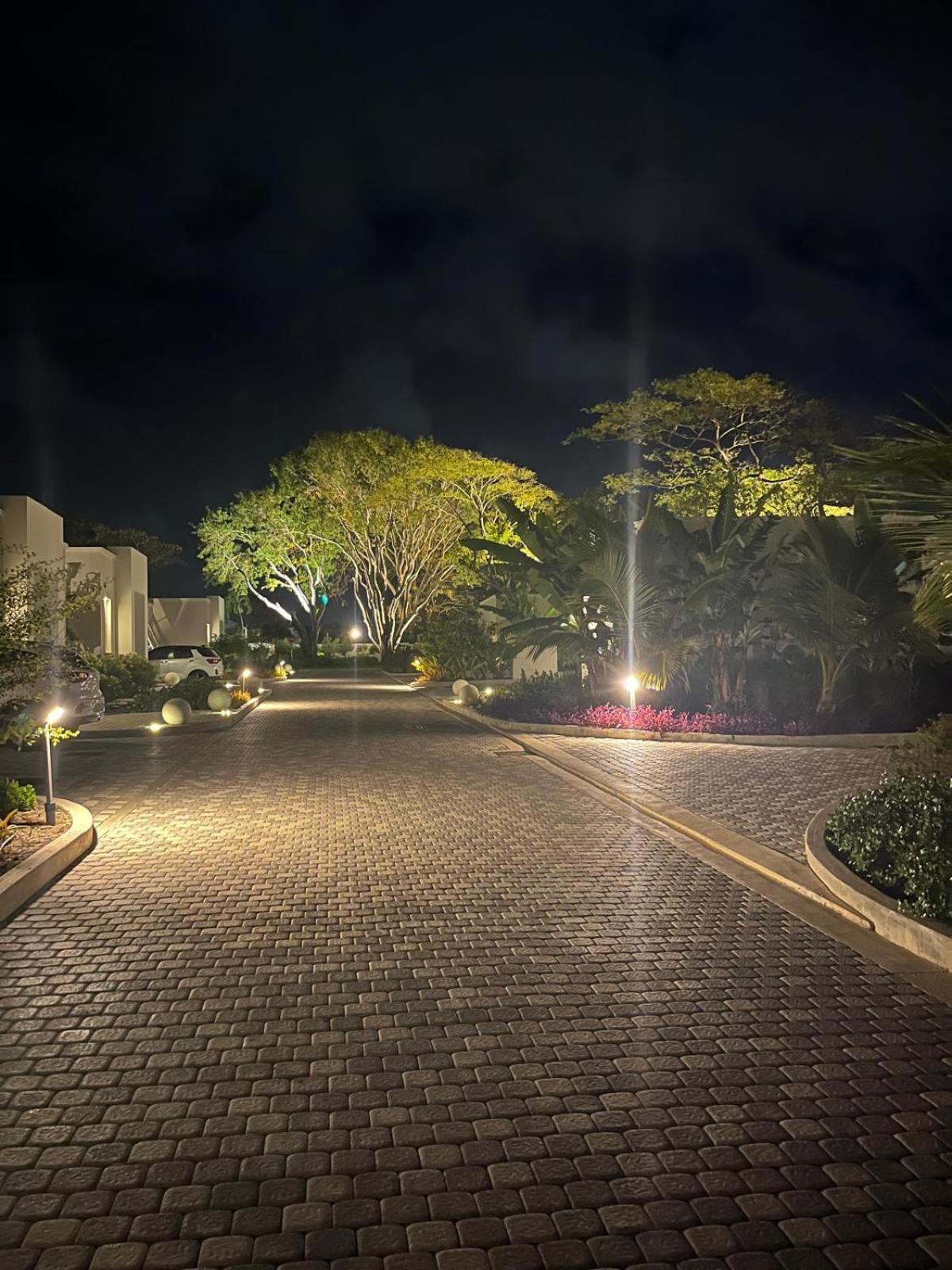 Colourful Serene 3BR Luxury Villa at Porters Place