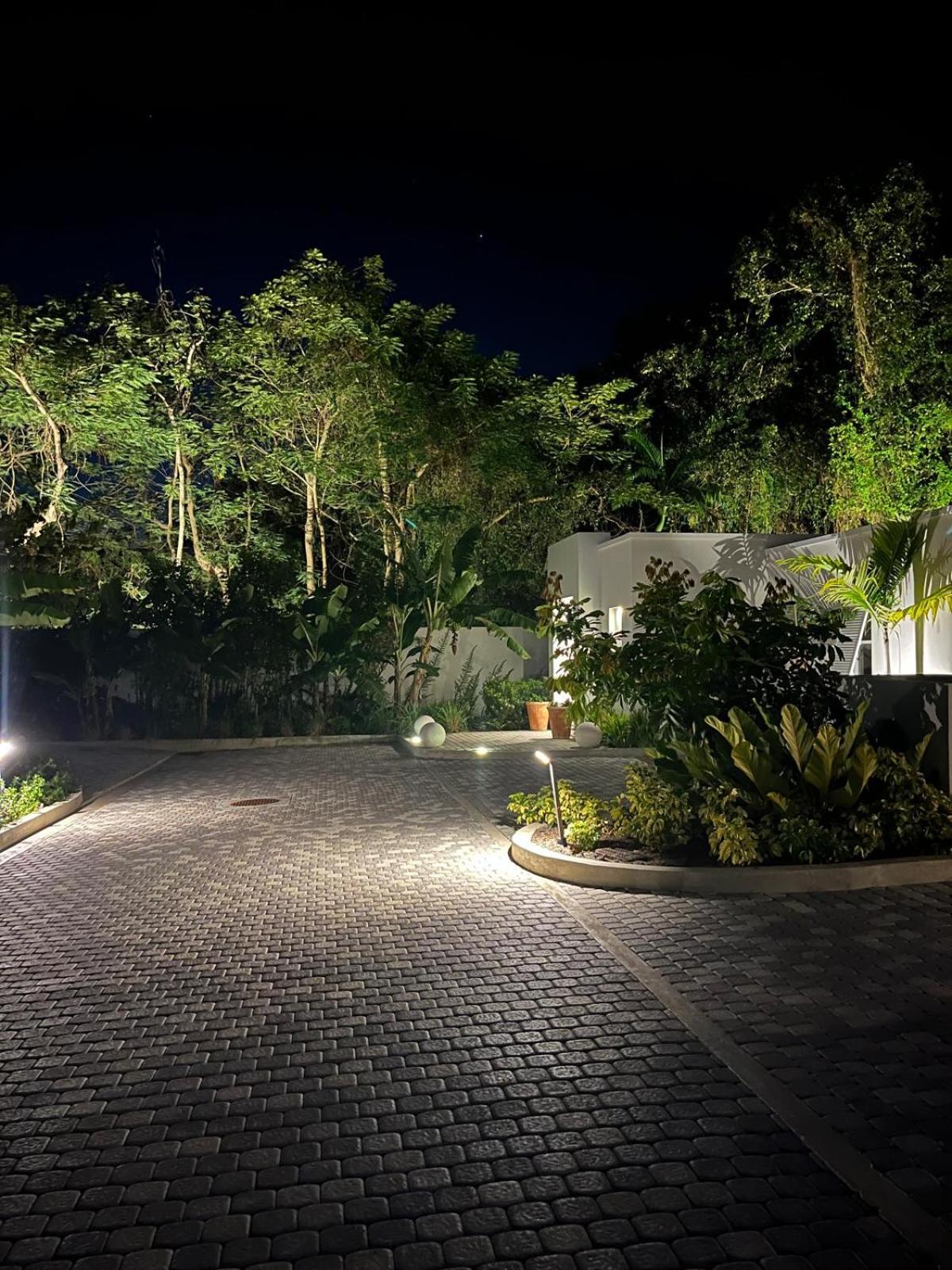 Colourful Serene 3BR Luxury Villa at Porters Place