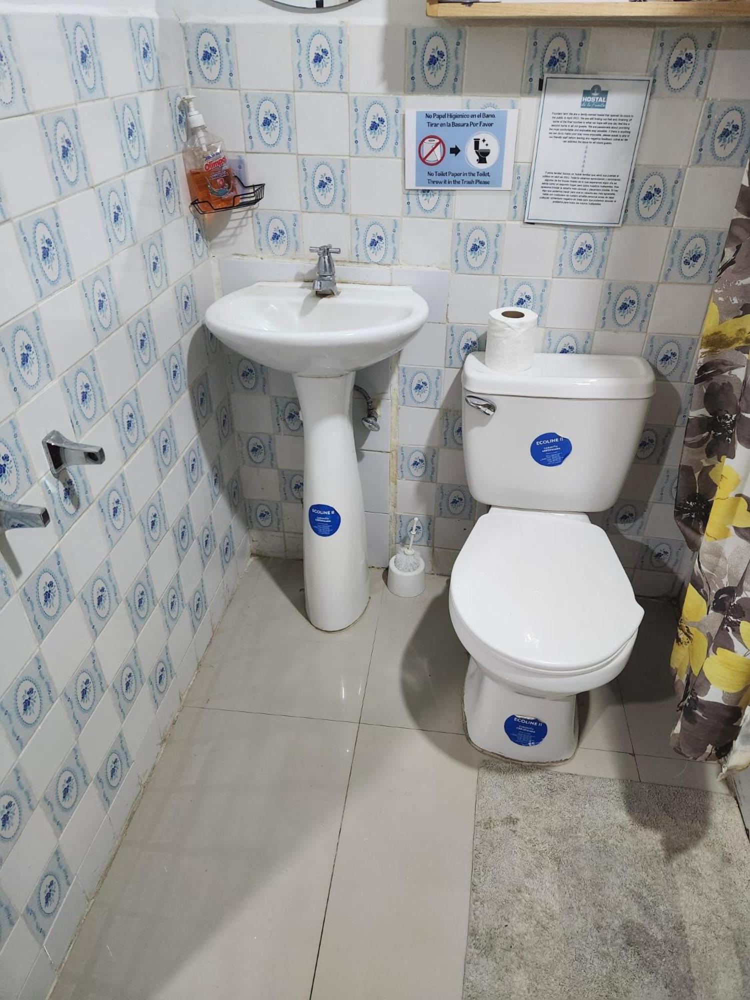 Hostal De La Fuente view 3