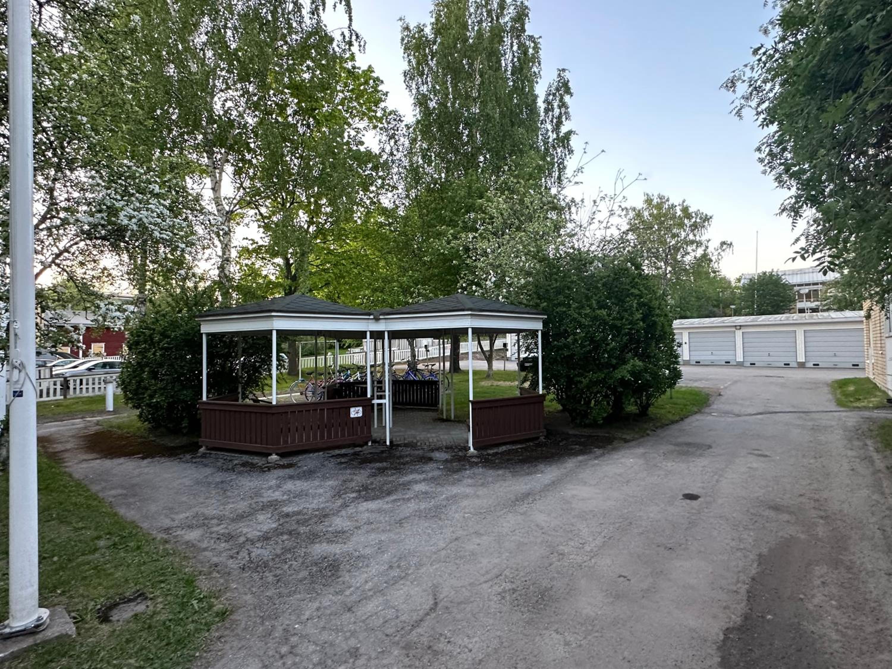 Kuriren City Stay - Central location and AC! view 2