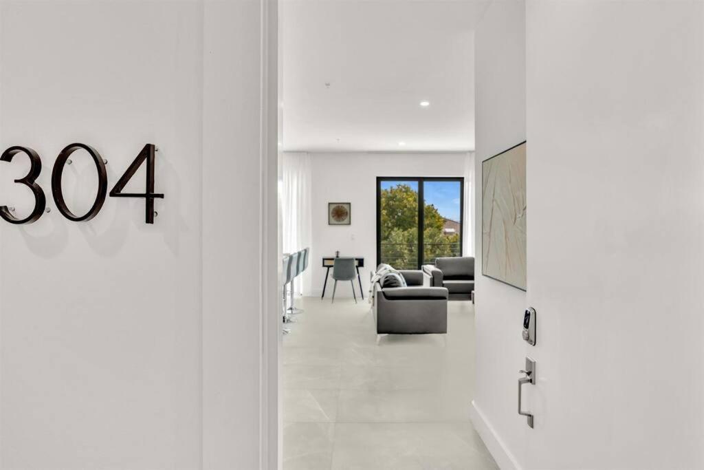 High-End New Condo Fort Lauderdale Las Olas Beach view 5
