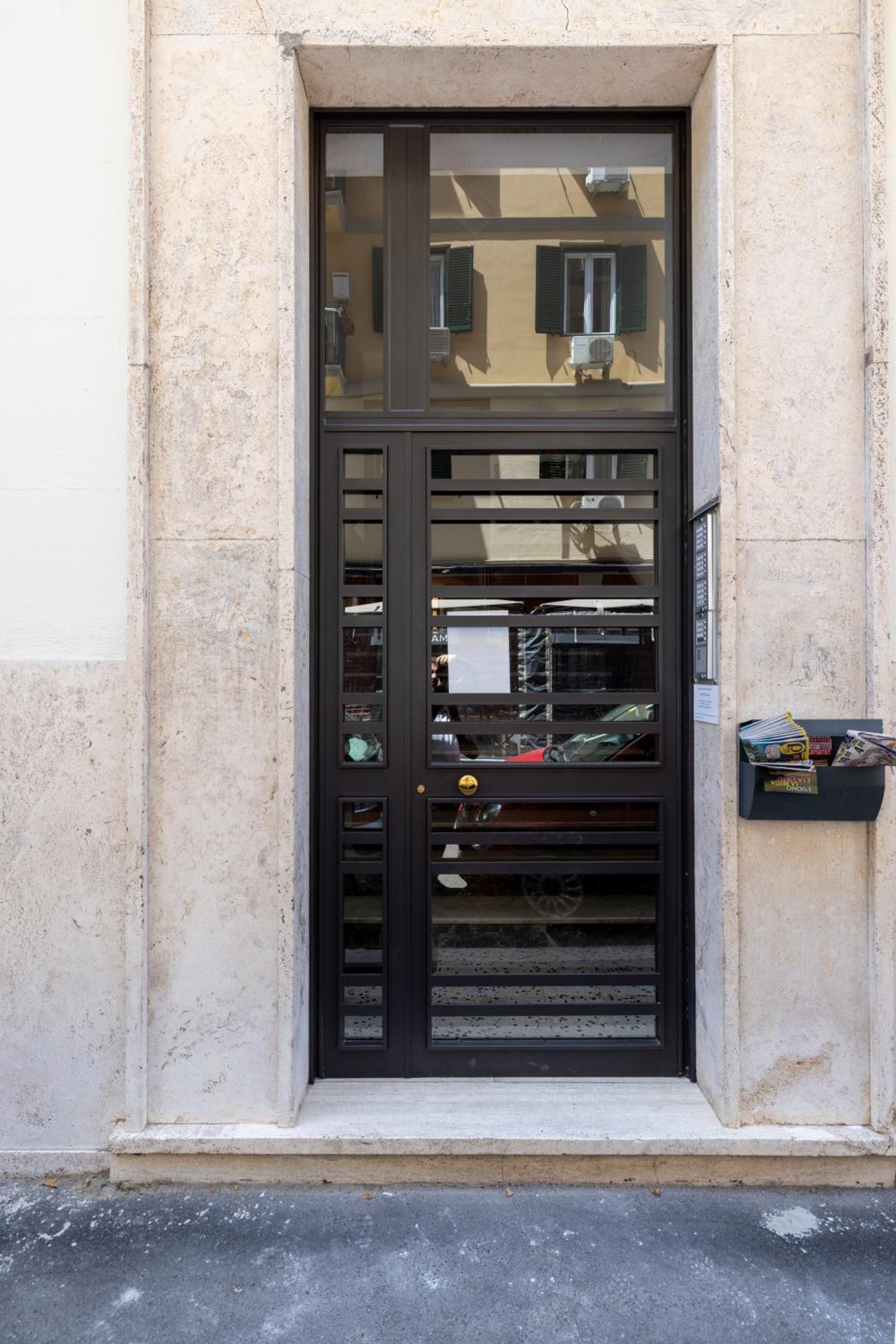 CASA ELENA, Testaccio