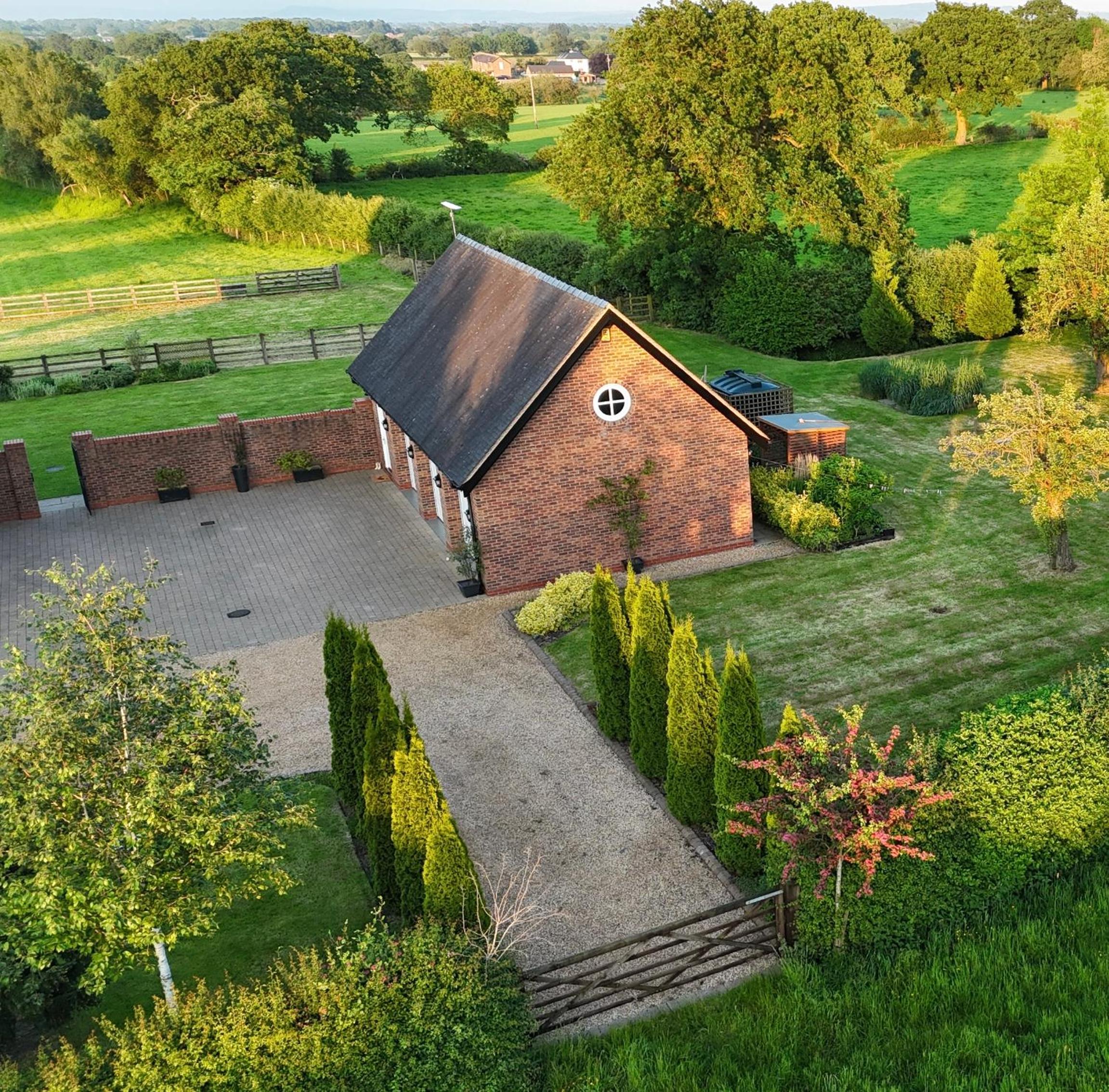 Cheshire Retreat at Within Street Farm