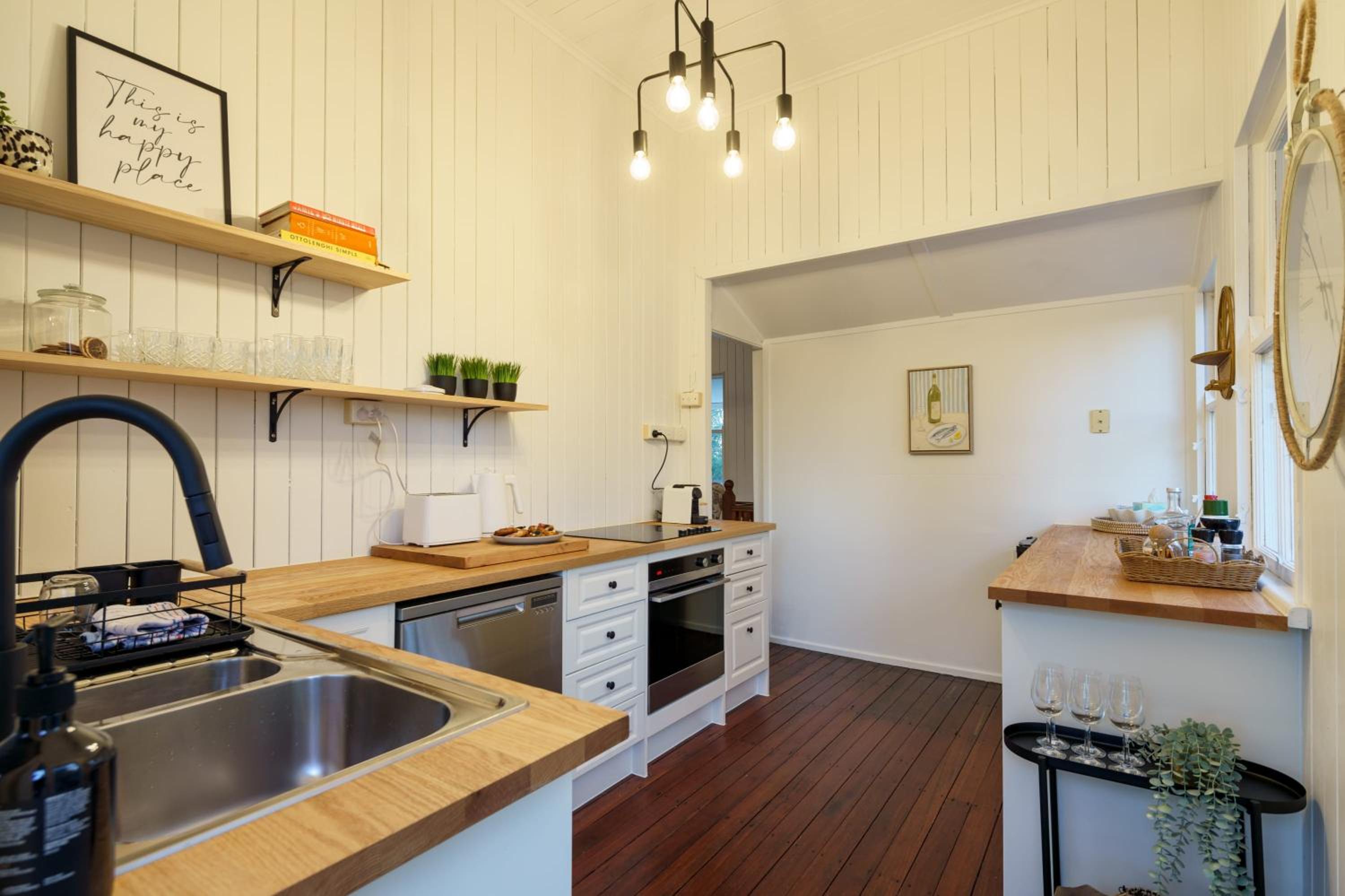 Lakeview Cottage in Mooloolah Valley