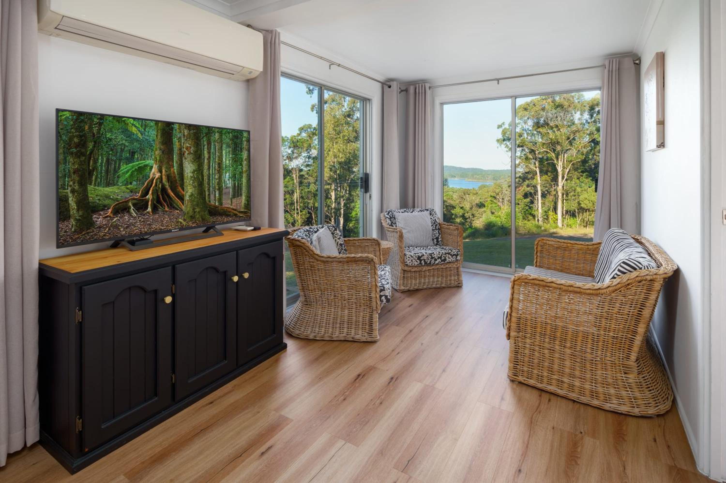 Lakeview Cottage in Mooloolah Valley