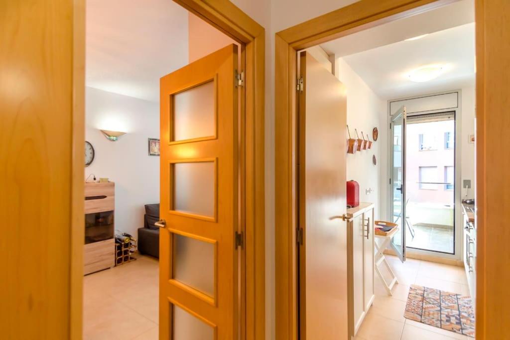 Apartment Sa Boadella con piscina y garaje close to the Beach photo 3
