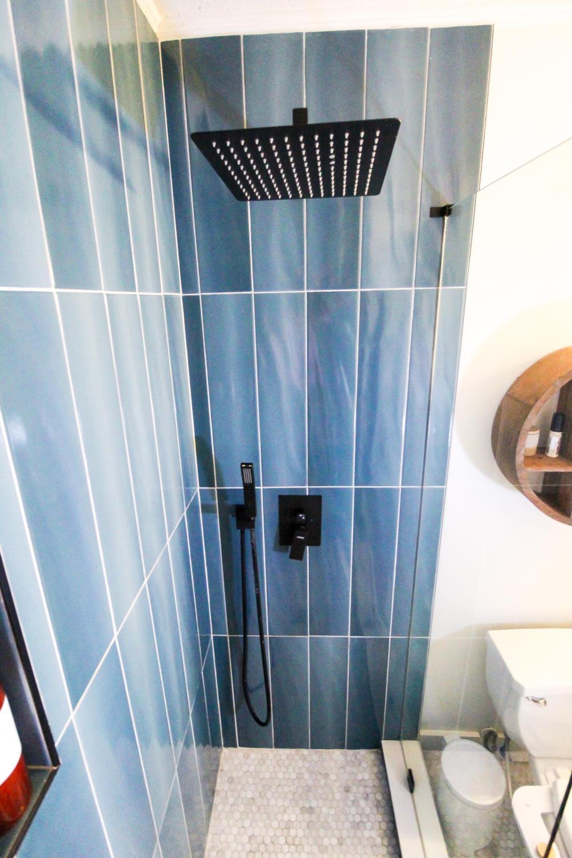 Luxurious Bohemian Bungalow in Lincolnville - Mins from Downtown!