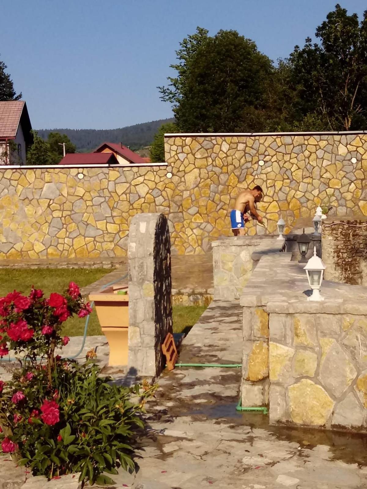 Porodična kuca
