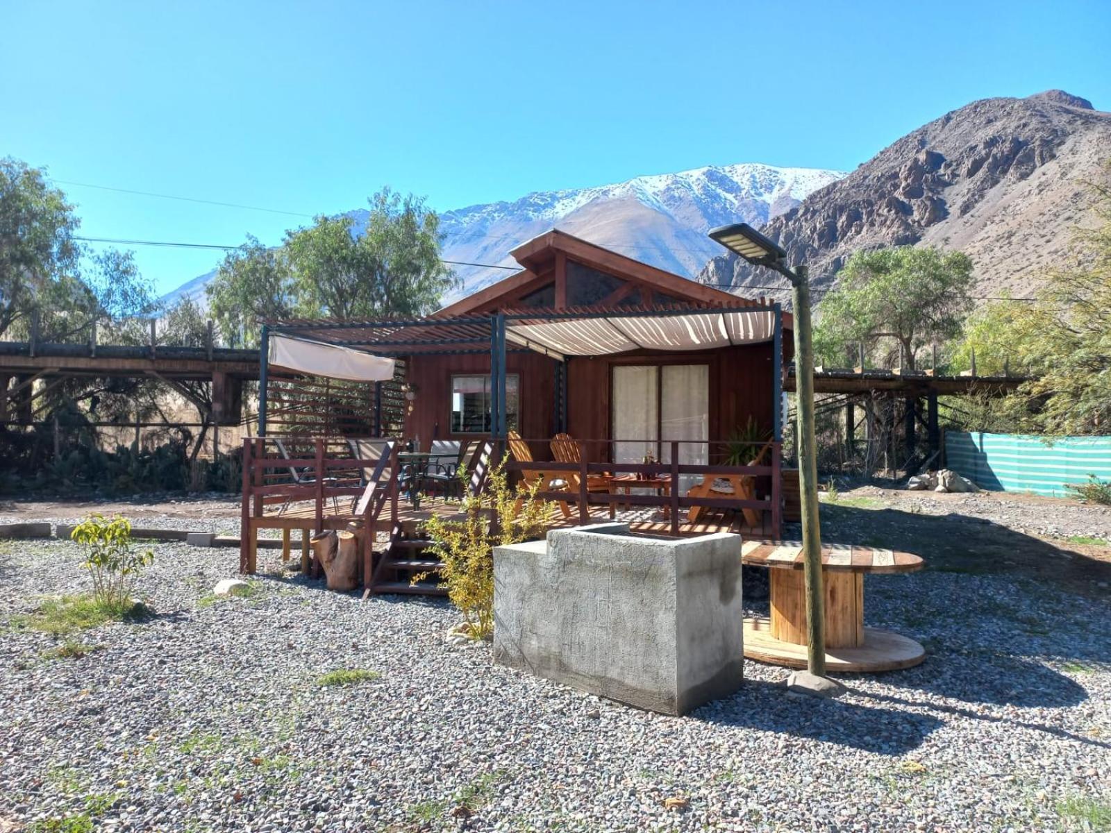 Casa Puente con Tinaja privada en Rivadavia