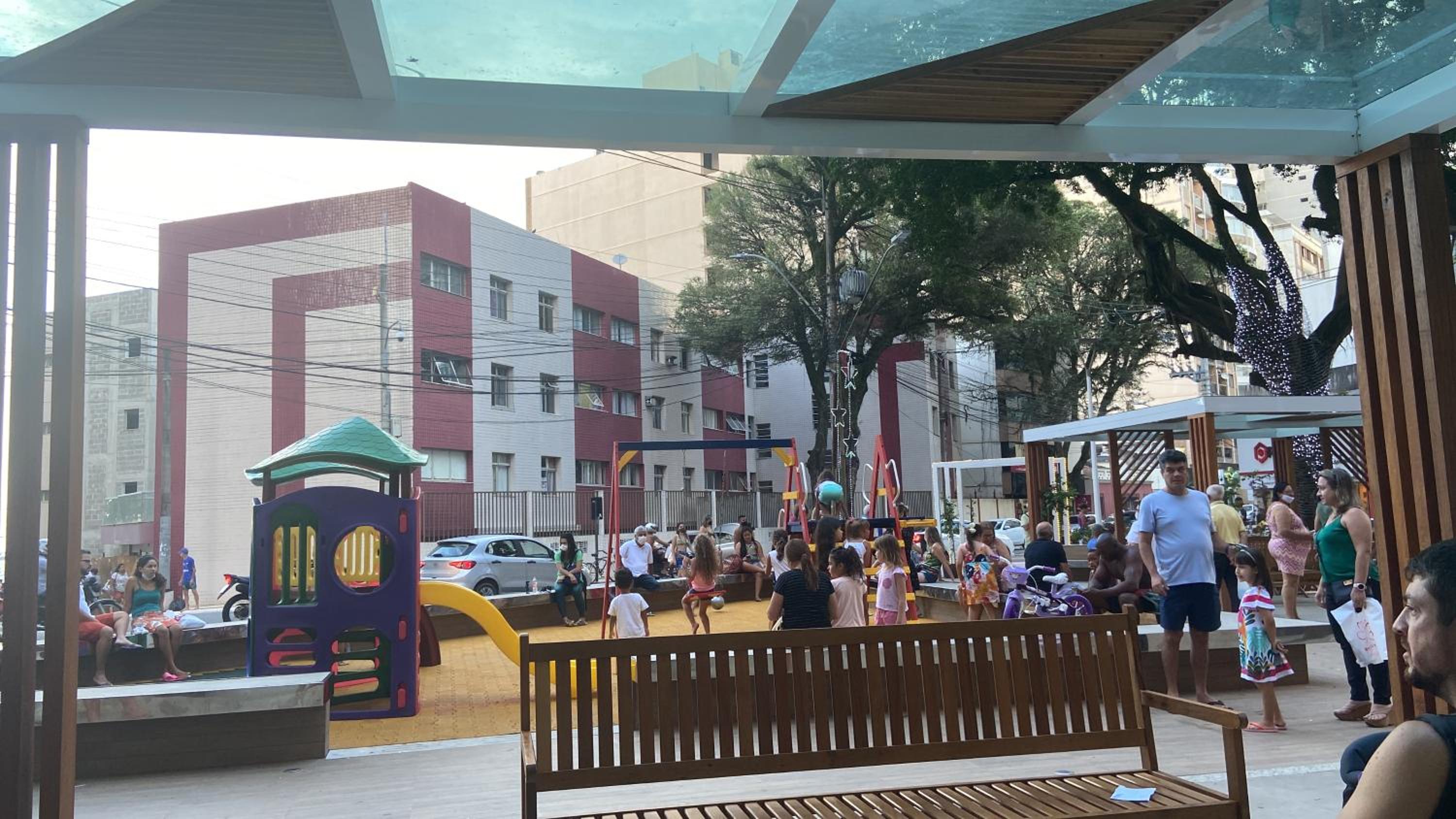 Beira mar da Praia das Castanheiras