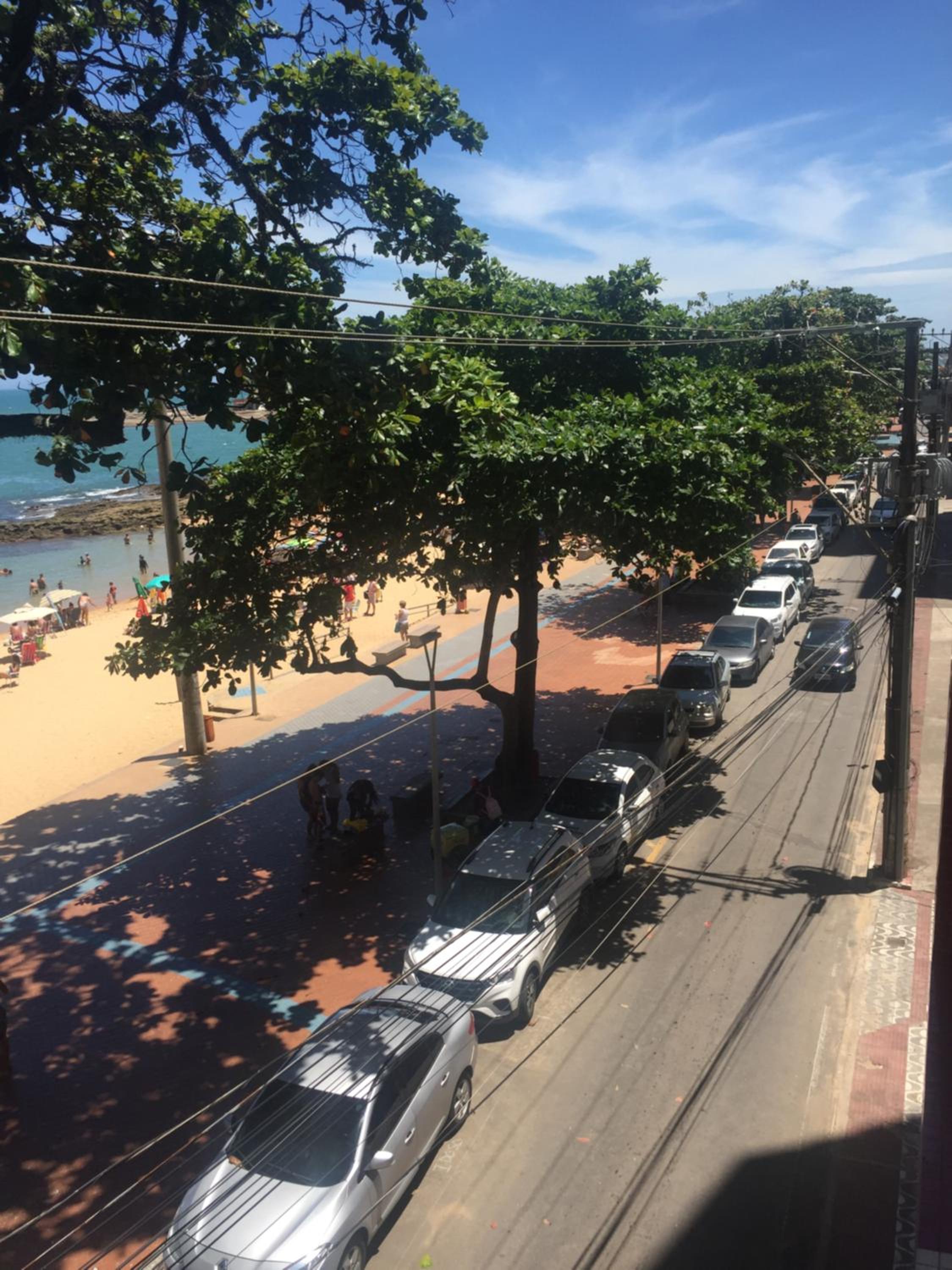 Beira mar da Praia das Castanheiras