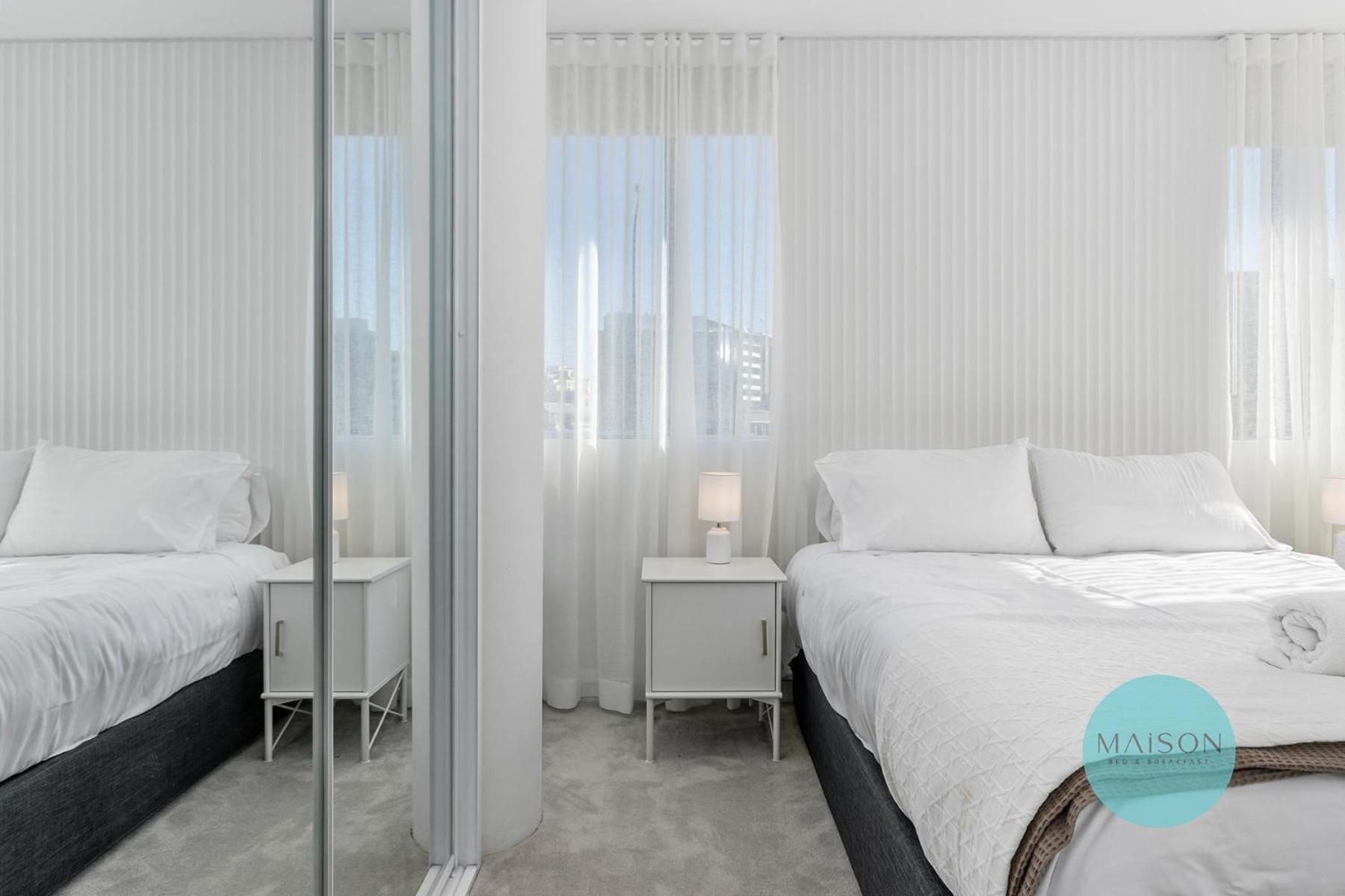 Chic Honeysuckle Apartment