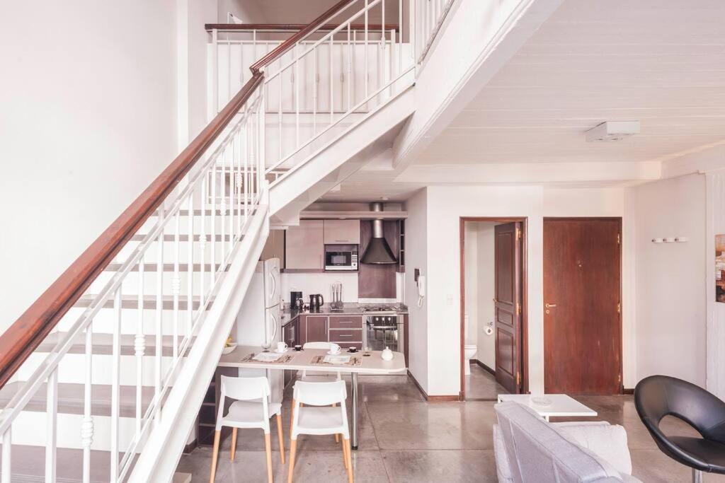 Minimalist style luxury loft with daily maid service