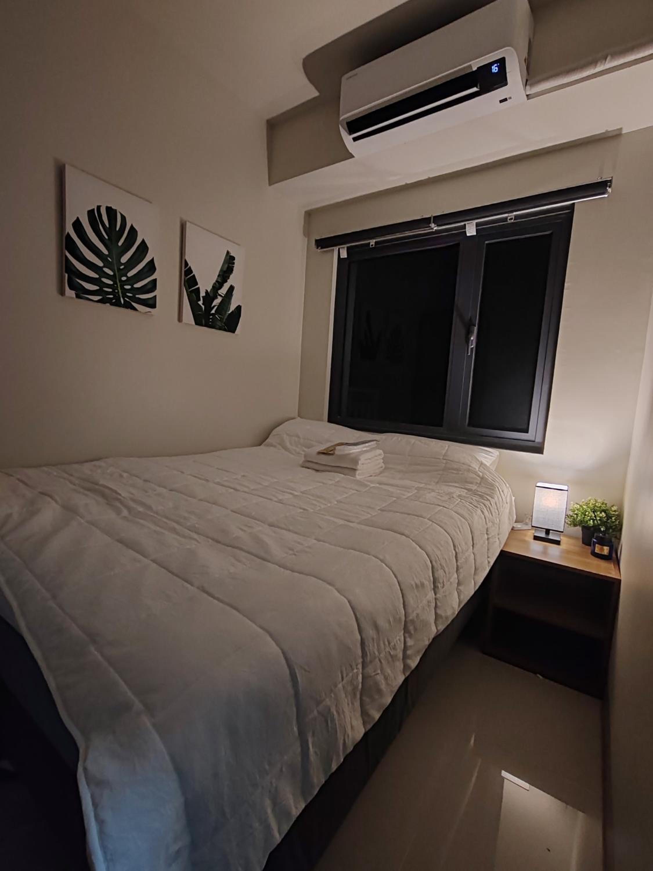 Haven of Tranquility Suite - SMDC Shore 3 (MOA) view 2