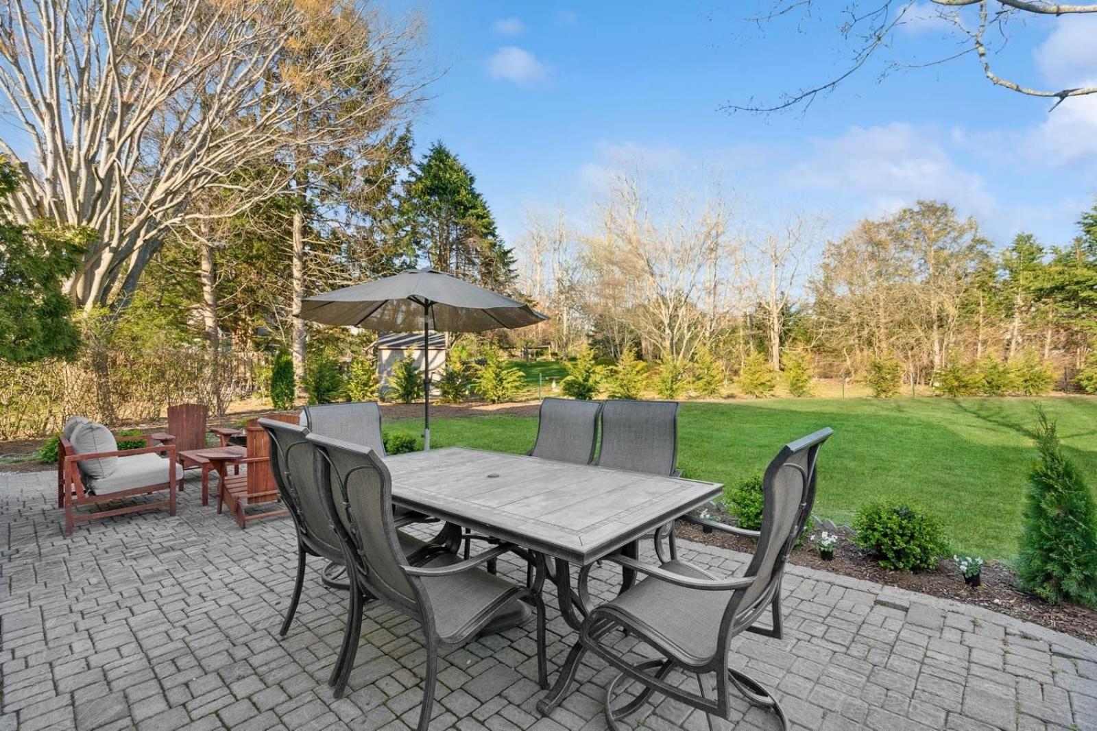 Perfect Southampton Escape - Summer Near It All view 4