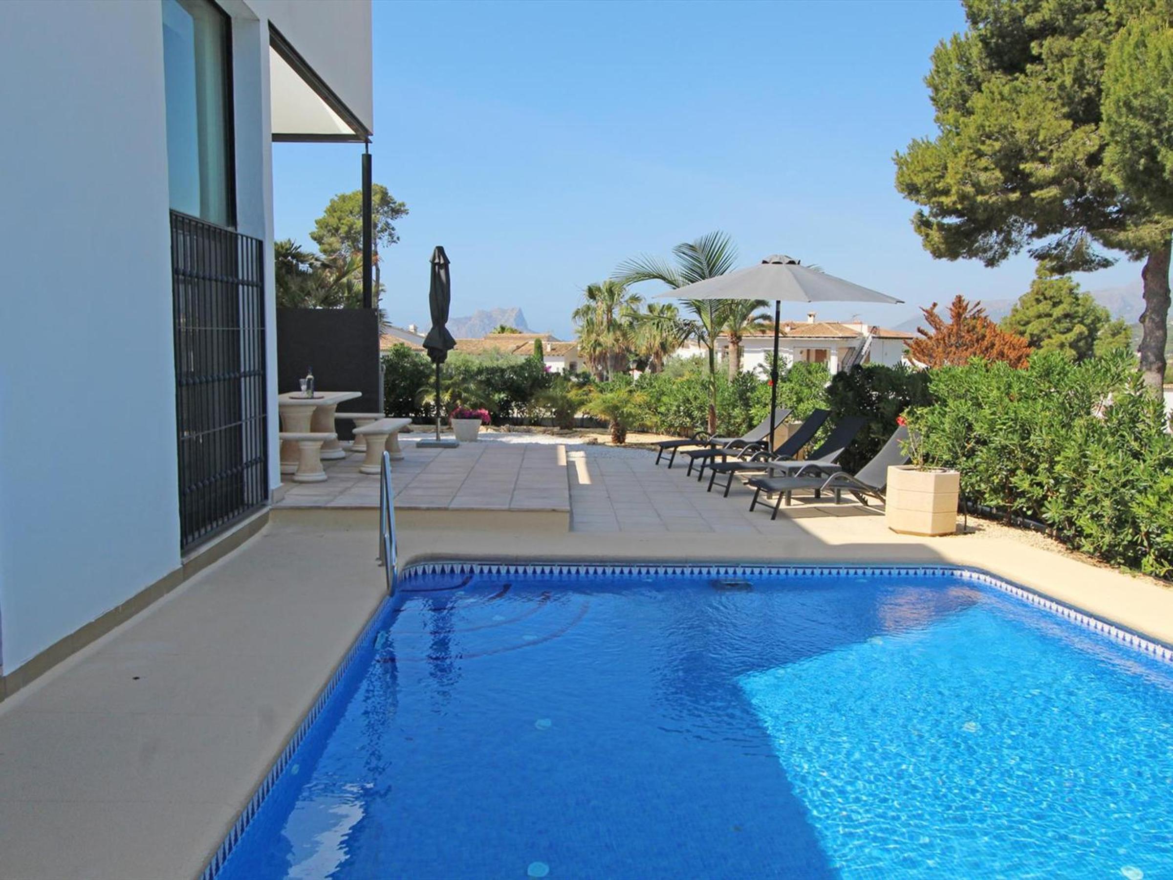 Gran alquiler en Moraira con piscina privada, aire acondicionado y mascotas permitidas - HISP-216-231 view 5