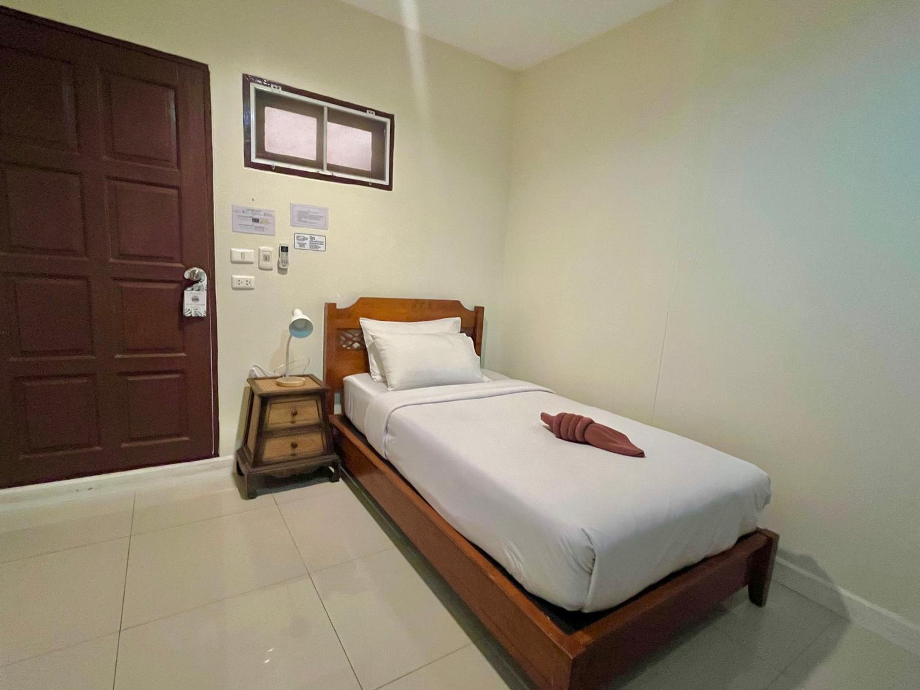 Baan Baramee House