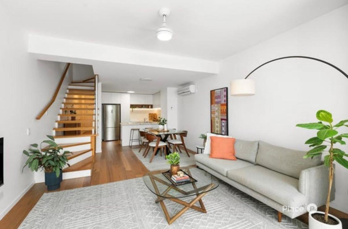 Indigo on Oxford Street - Riverside two bedroom apartment
