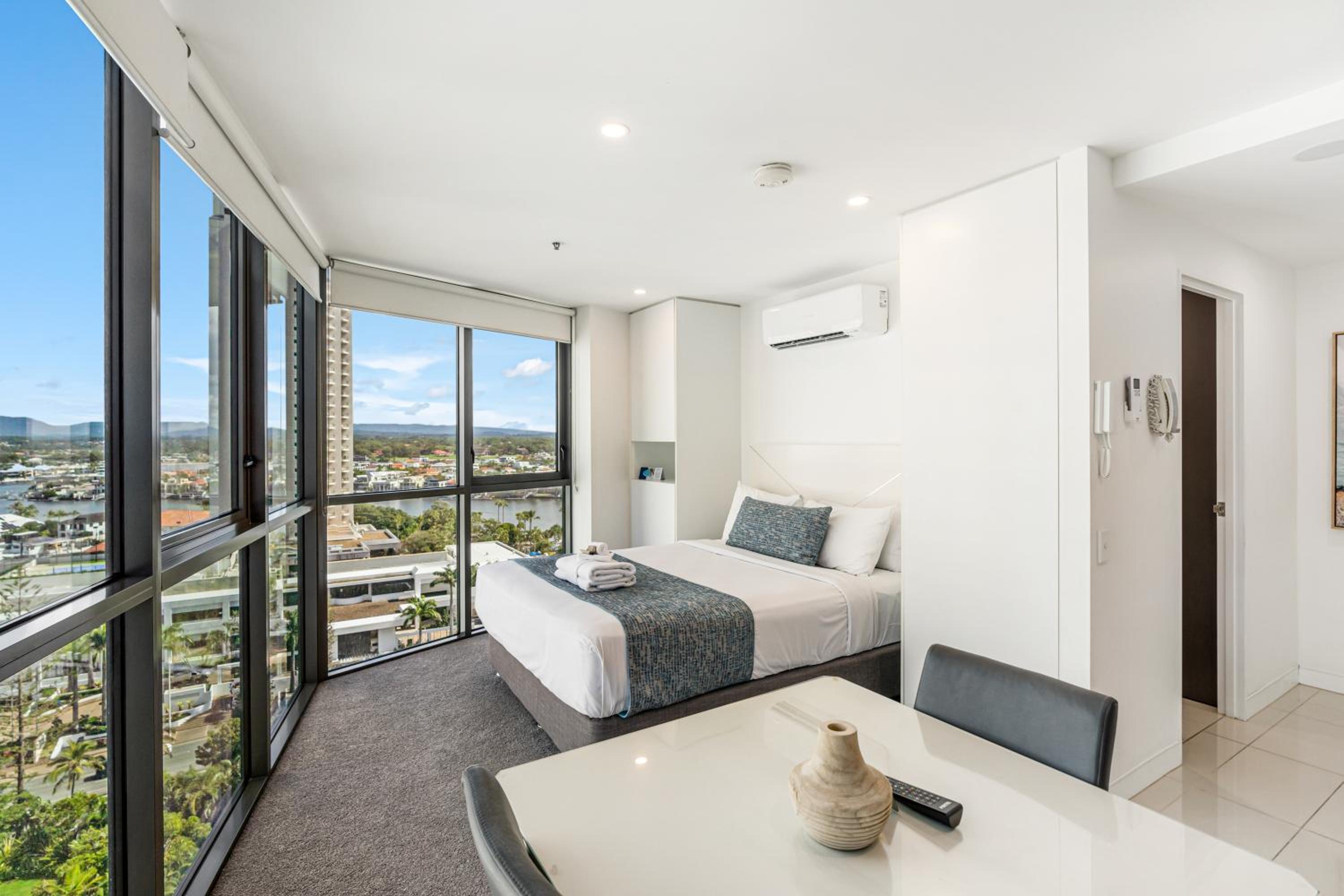 Rhapsody Resort 39