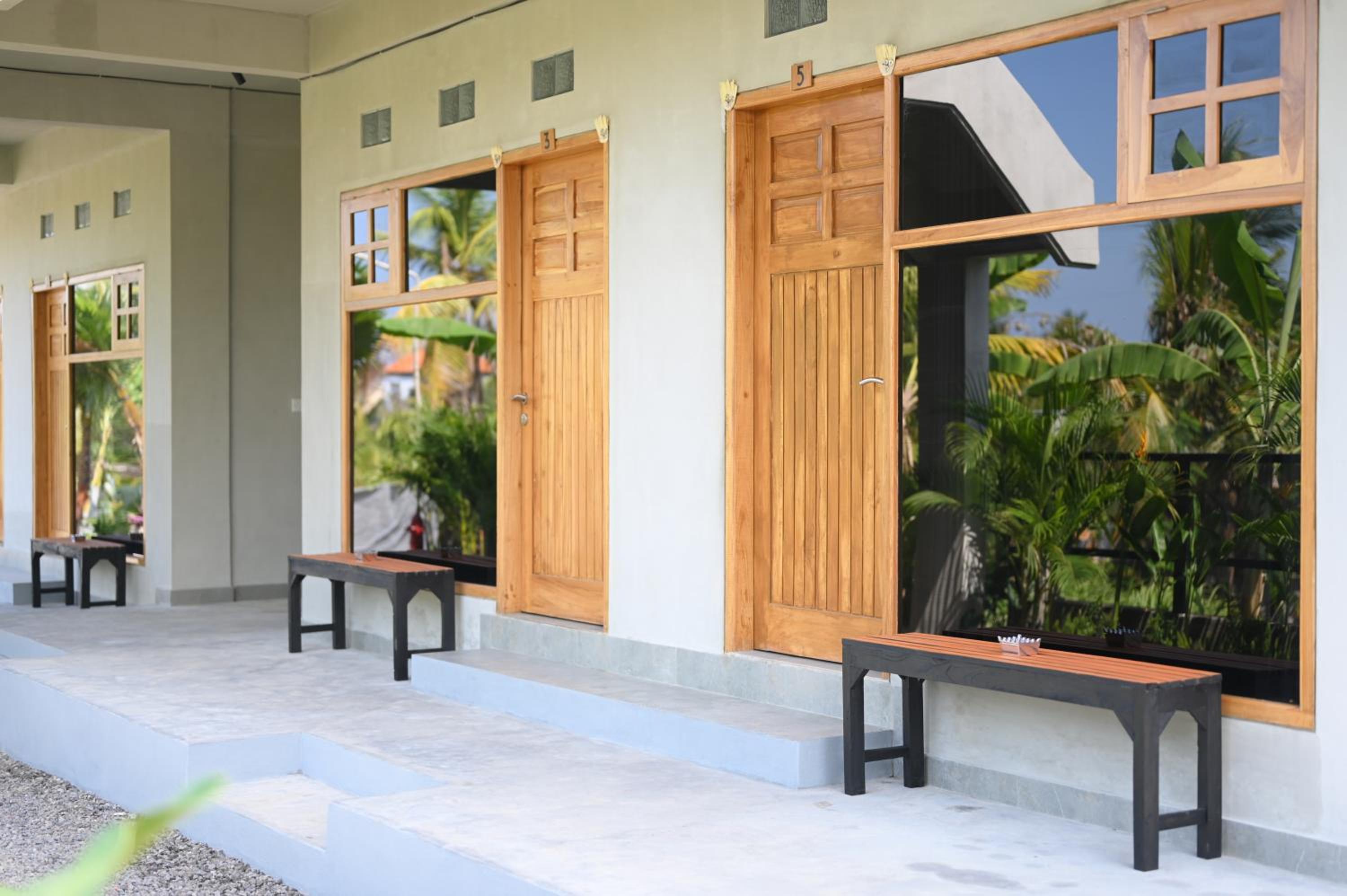Sanava Balian view 5
