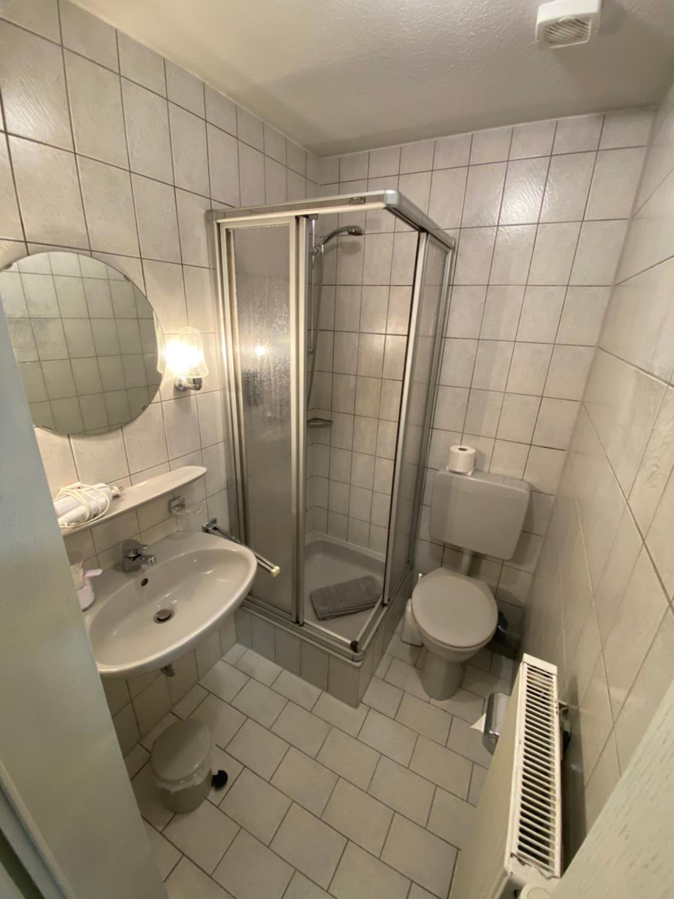 Gasthof zum goldenen Schiff - Historisches Hotel mit Frühstück & Self-Check-in