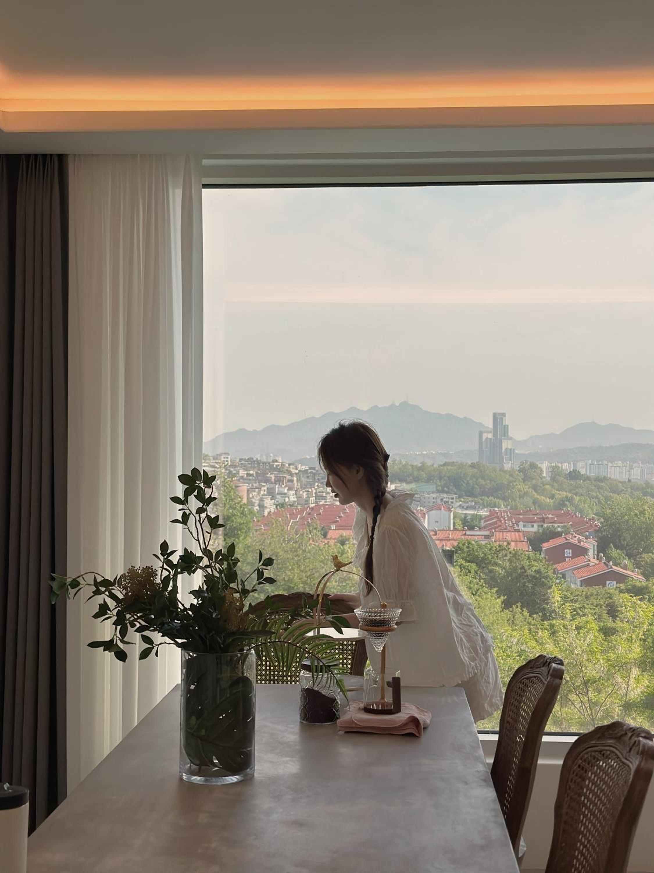 Stay By Leblossom view 2