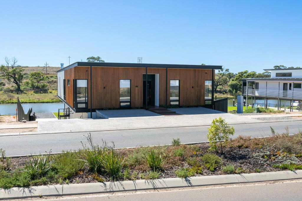 30 Marina Way - Mannum Waters