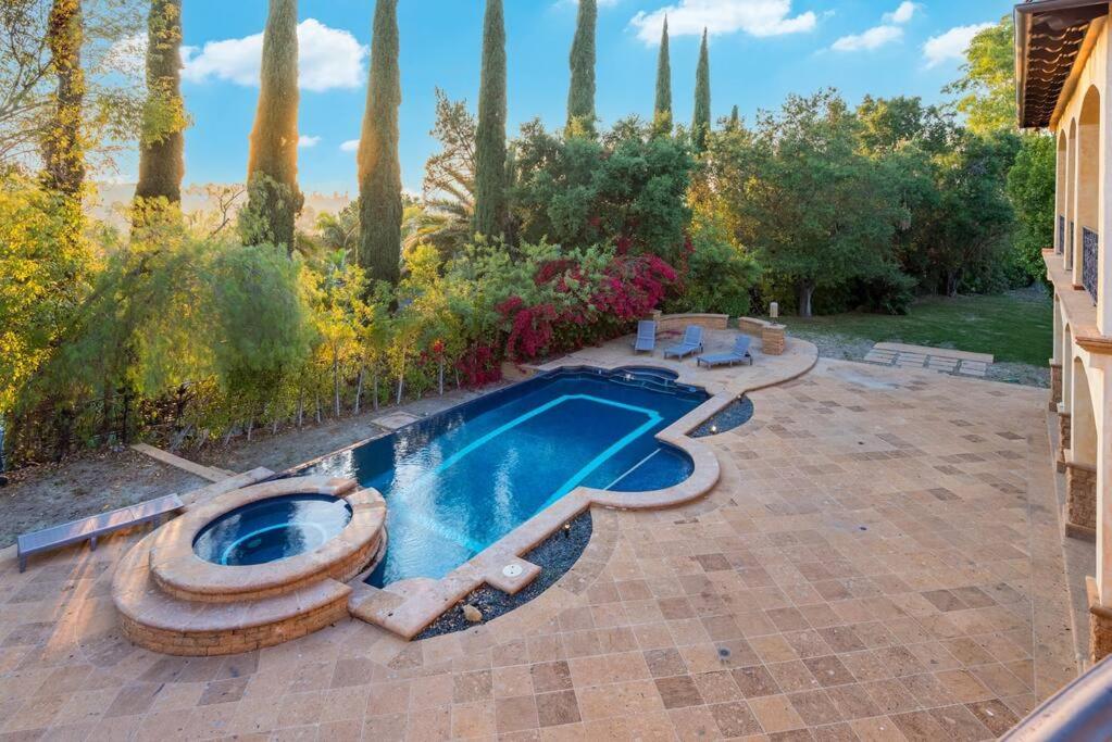 Luxury Villa With Private Pool and Spa Sleeps 14