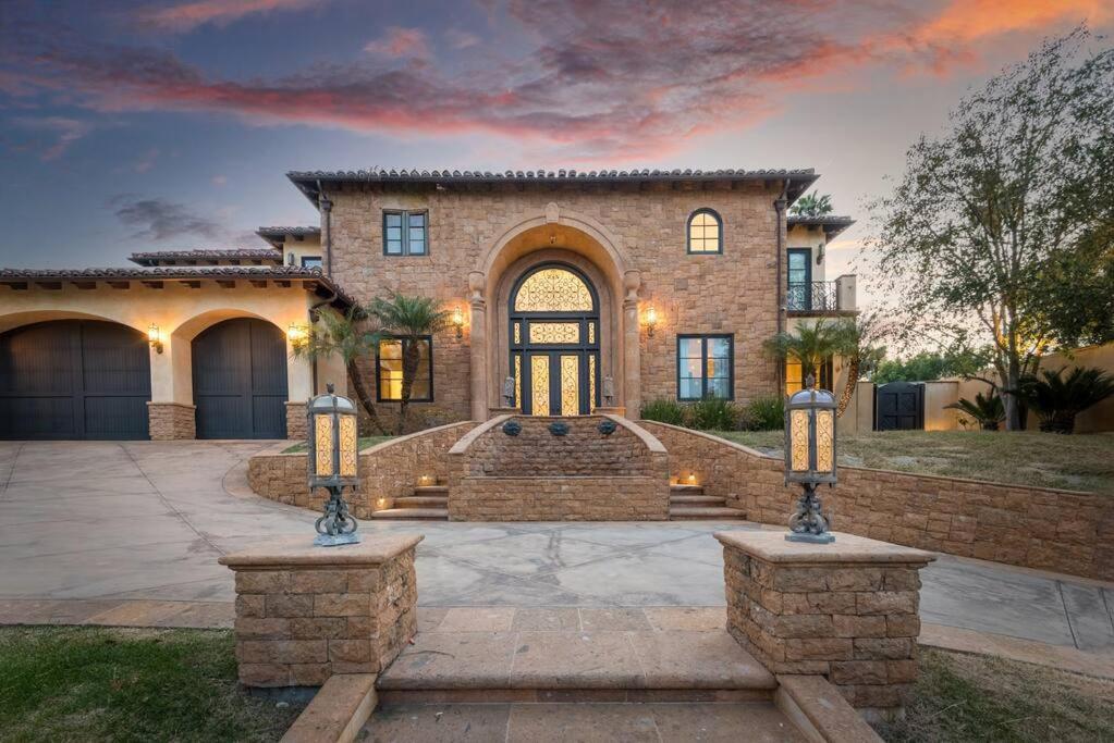 Luxury Villa With Private Pool and Spa Sleeps 14