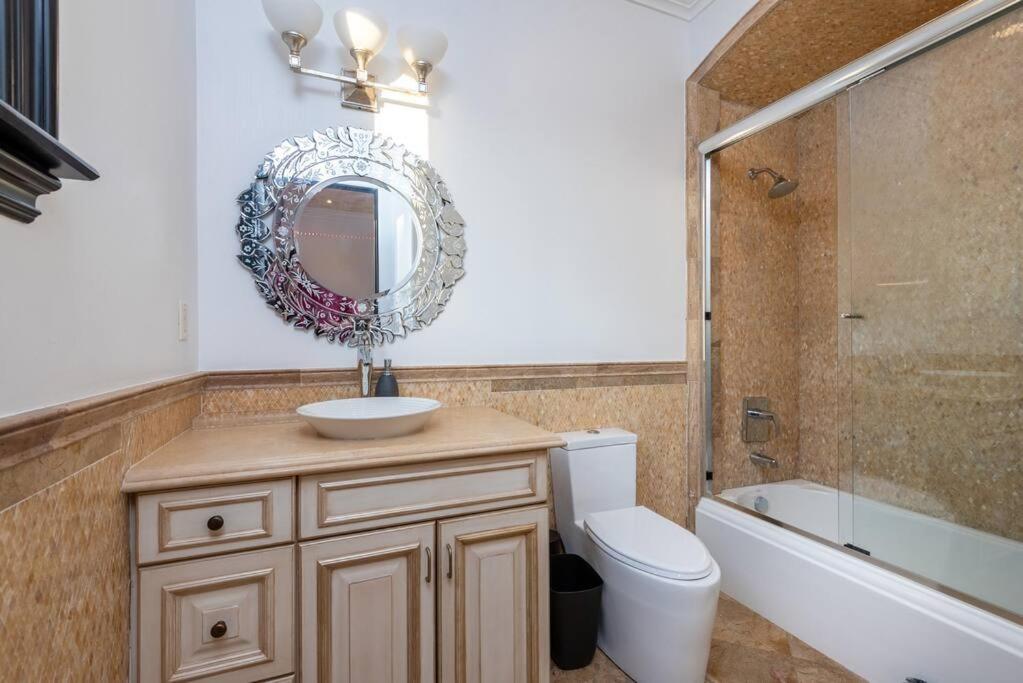 Luxury Villa With Private Pool and Spa Sleeps 14