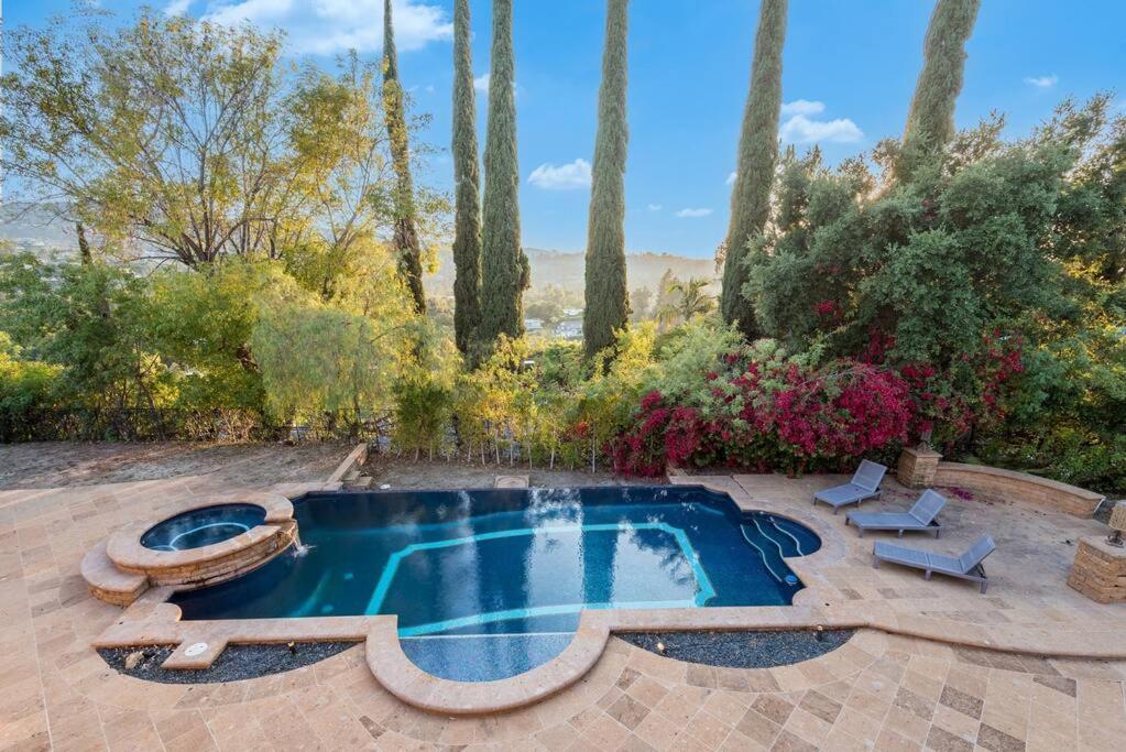 Luxury Villa With Private Pool and Spa Sleeps 14