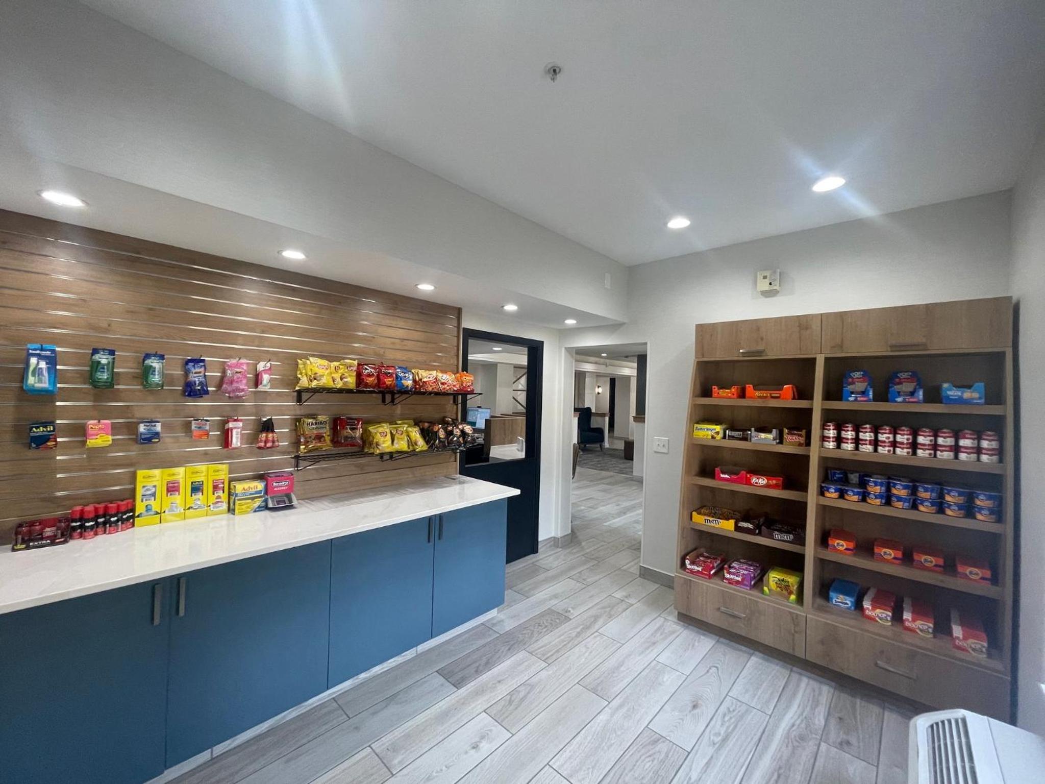 Des Moines Vacations - Staybridge Suites West Des Moines, an IHG Hotel - Property Image 4