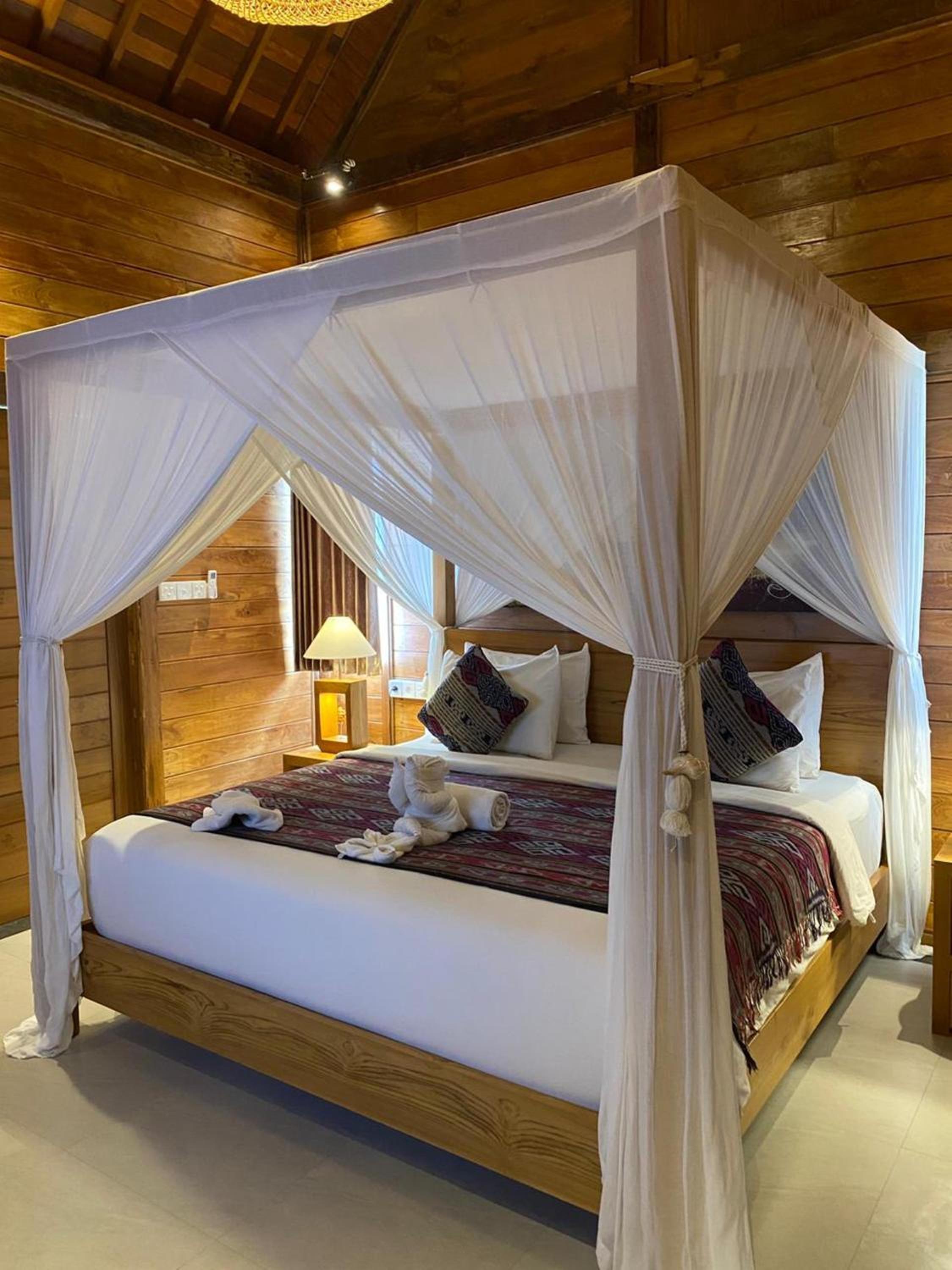 Photo 103
